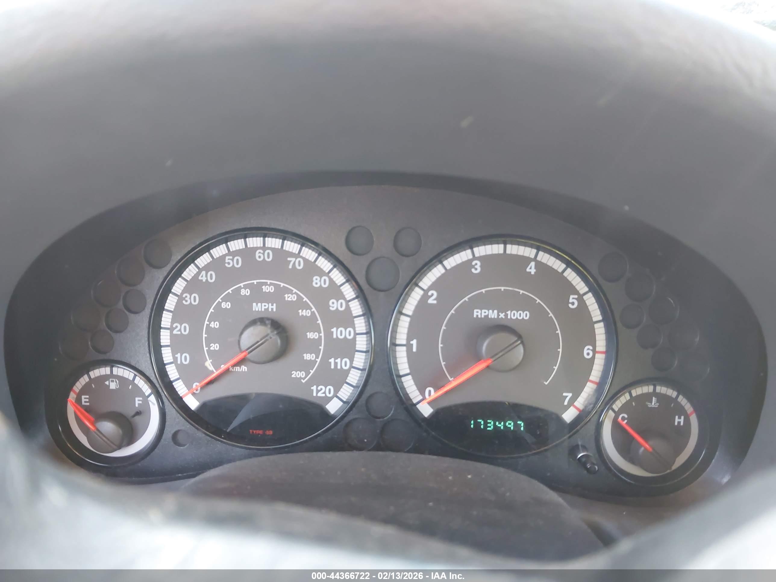 JEEP LIBERTY image 7
