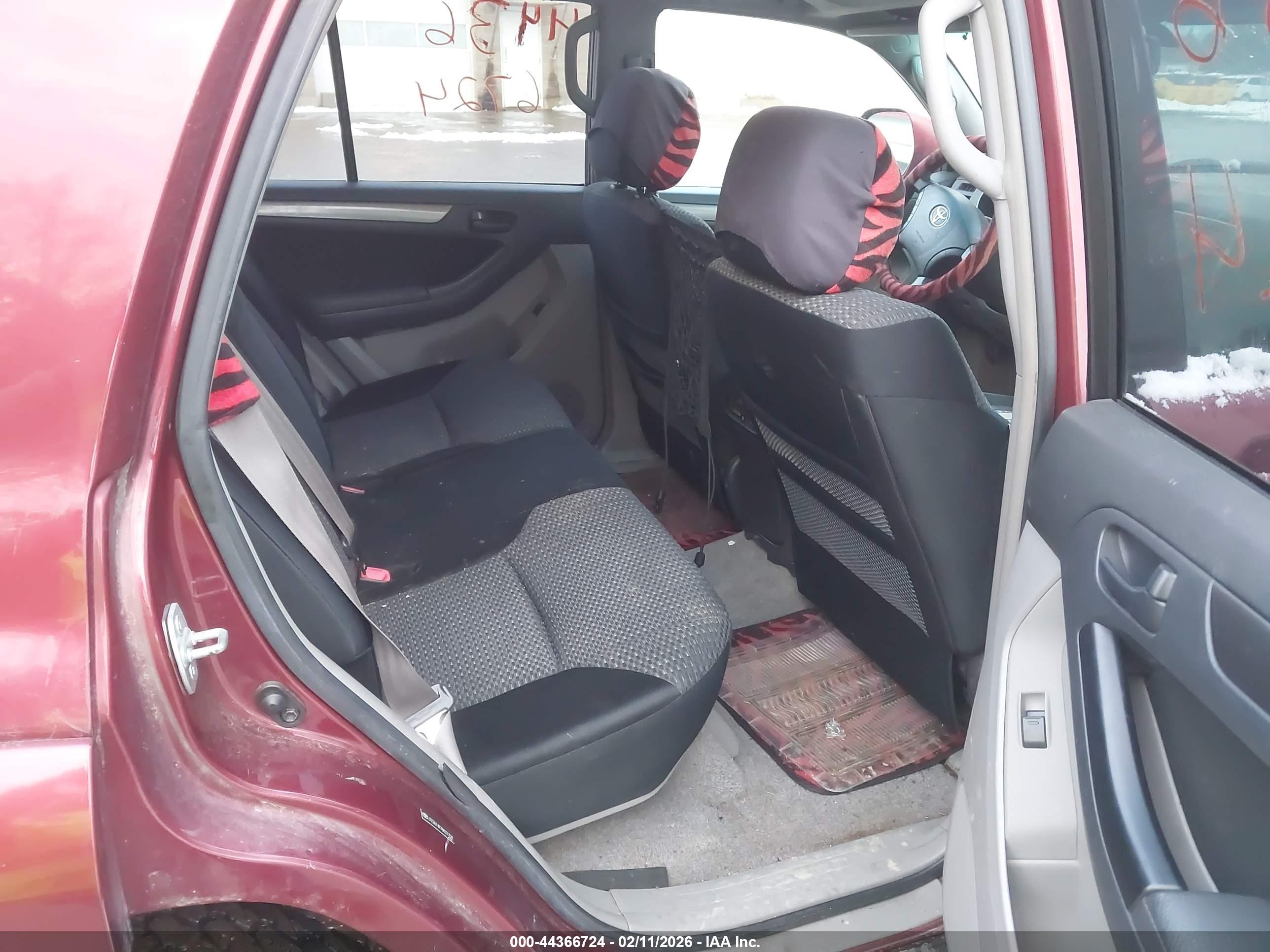 TOYOTA 4RUNNER image 8