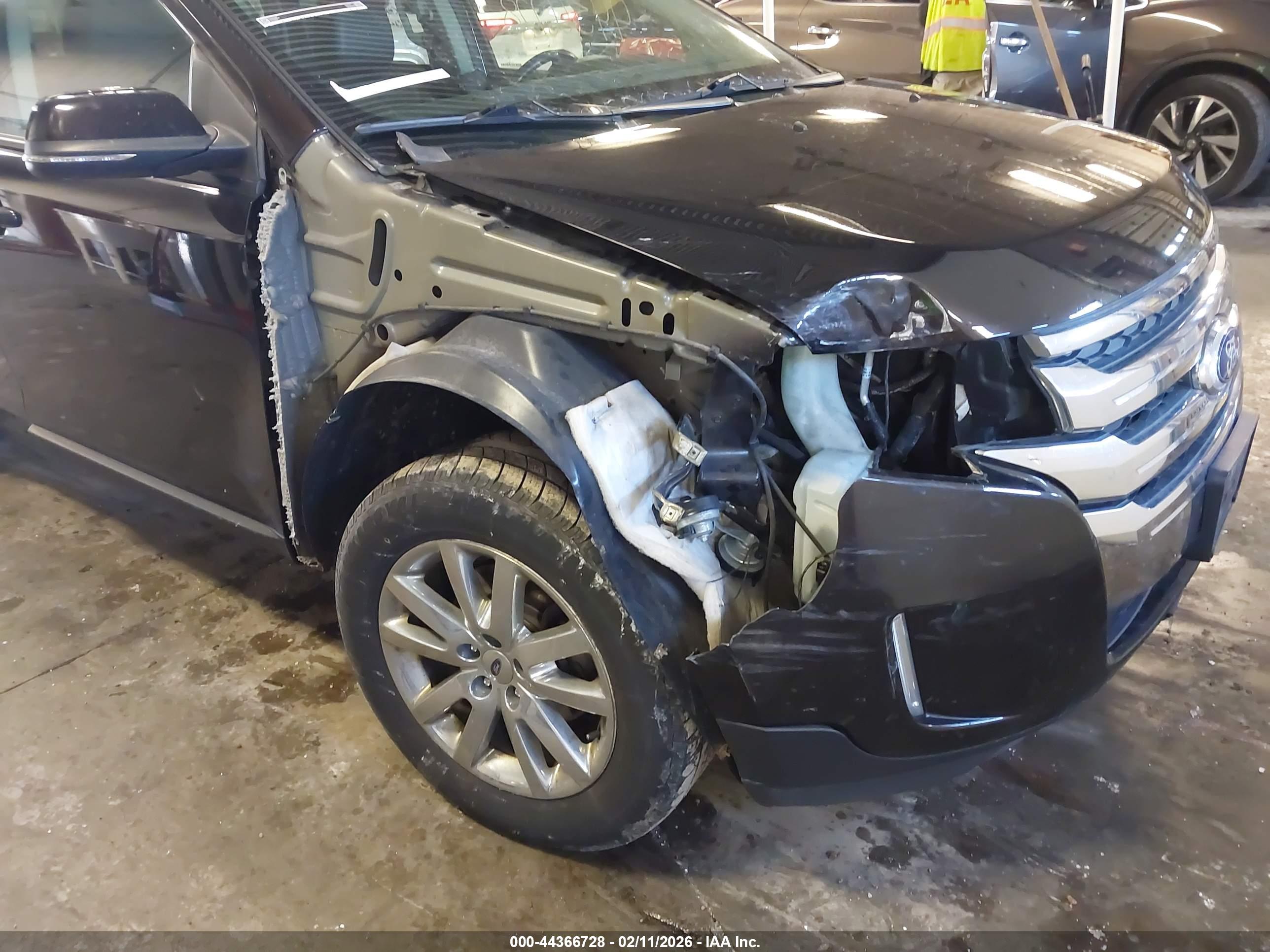 FORD EDGE image 6