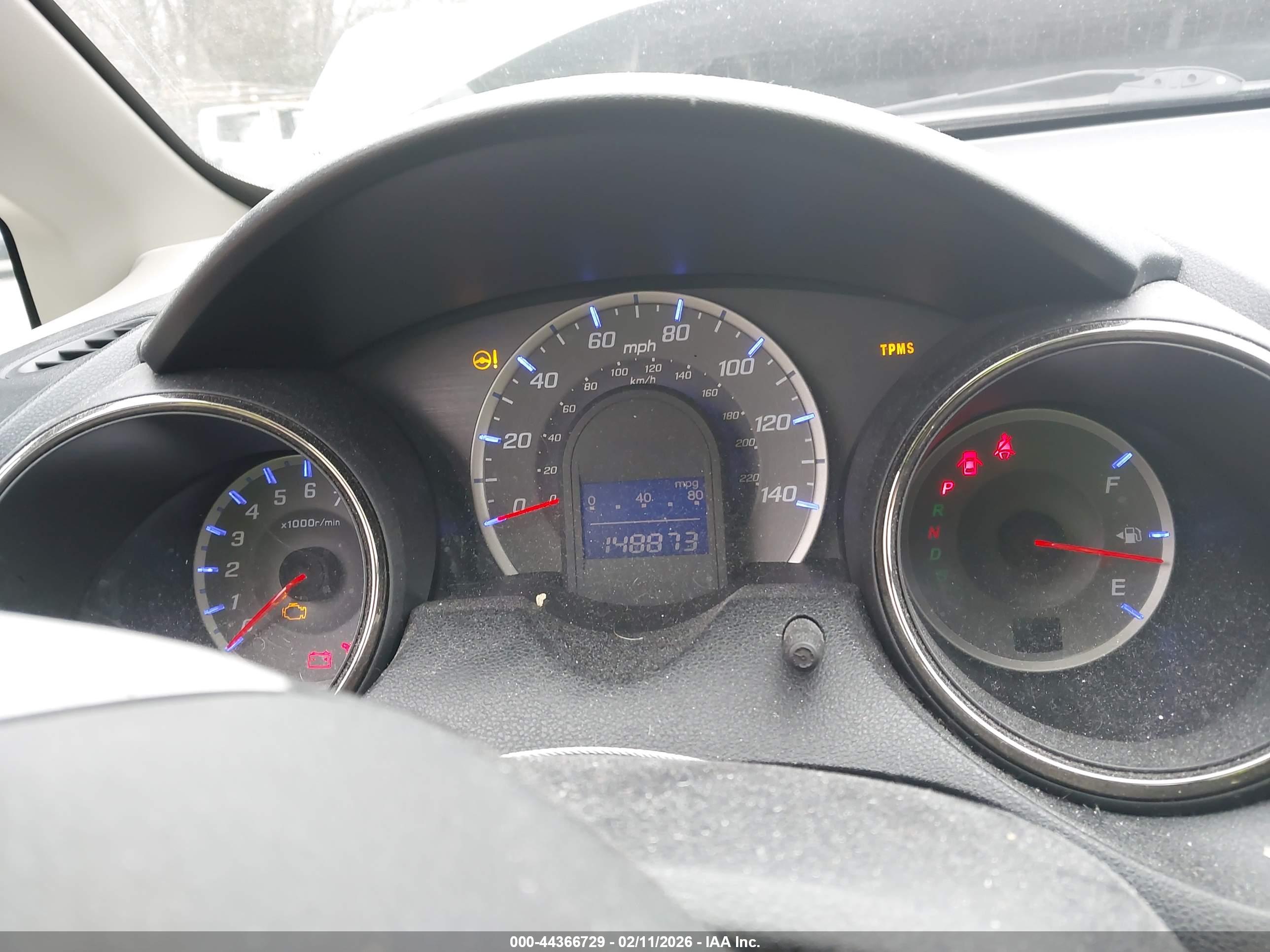 HONDA FIT image 7