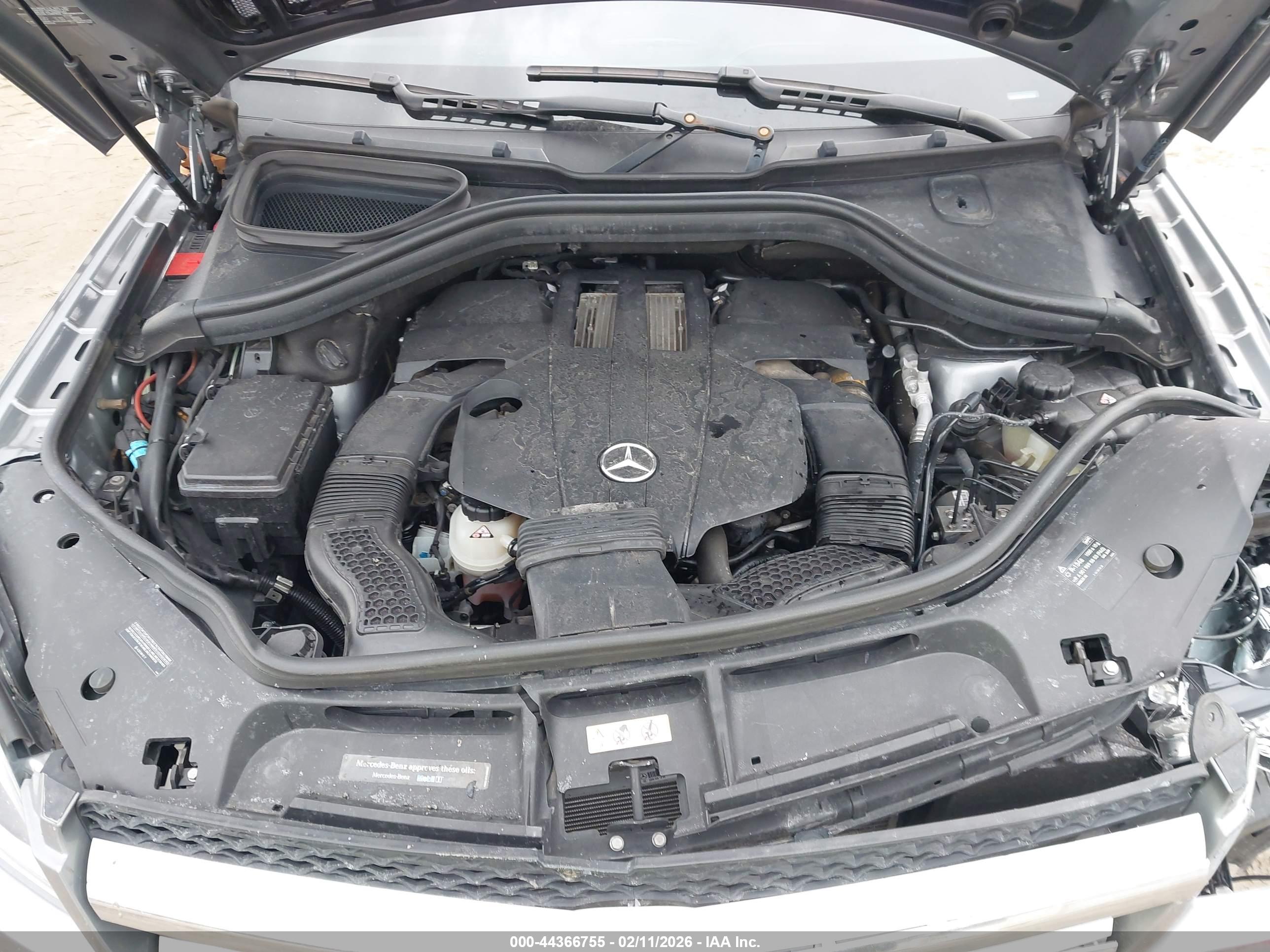MERCEDES-BENZ GL image 10