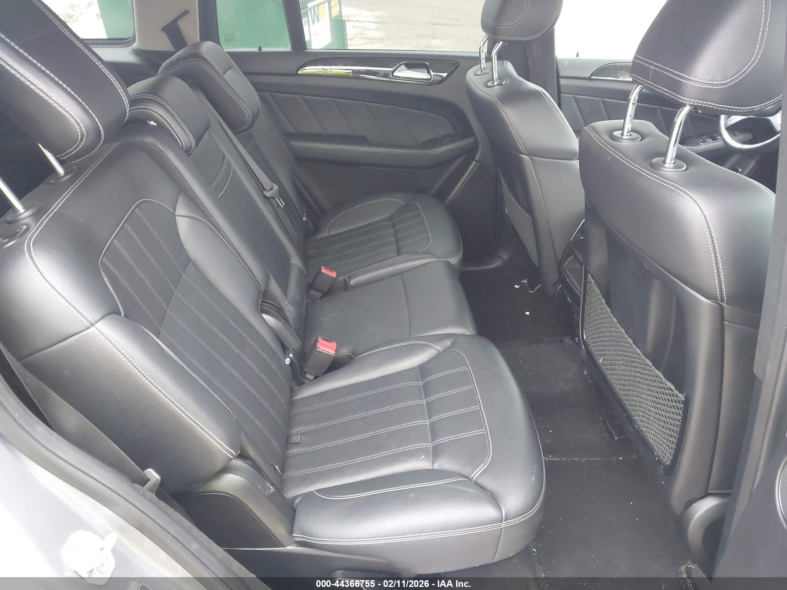 MERCEDES-BENZ GL image 8
