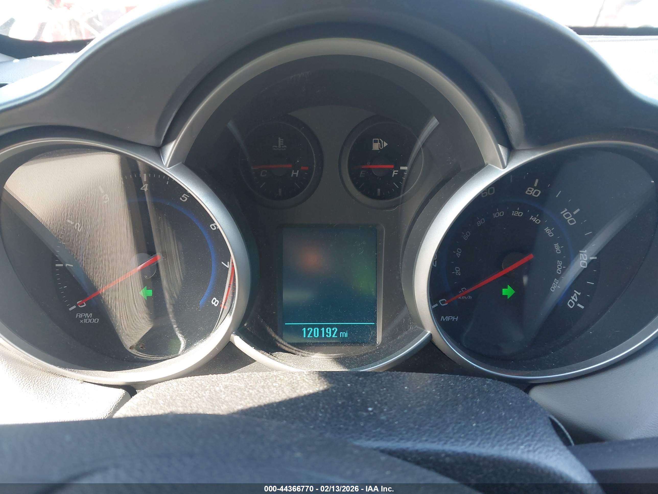 CHEVROLET CRUZE image 7