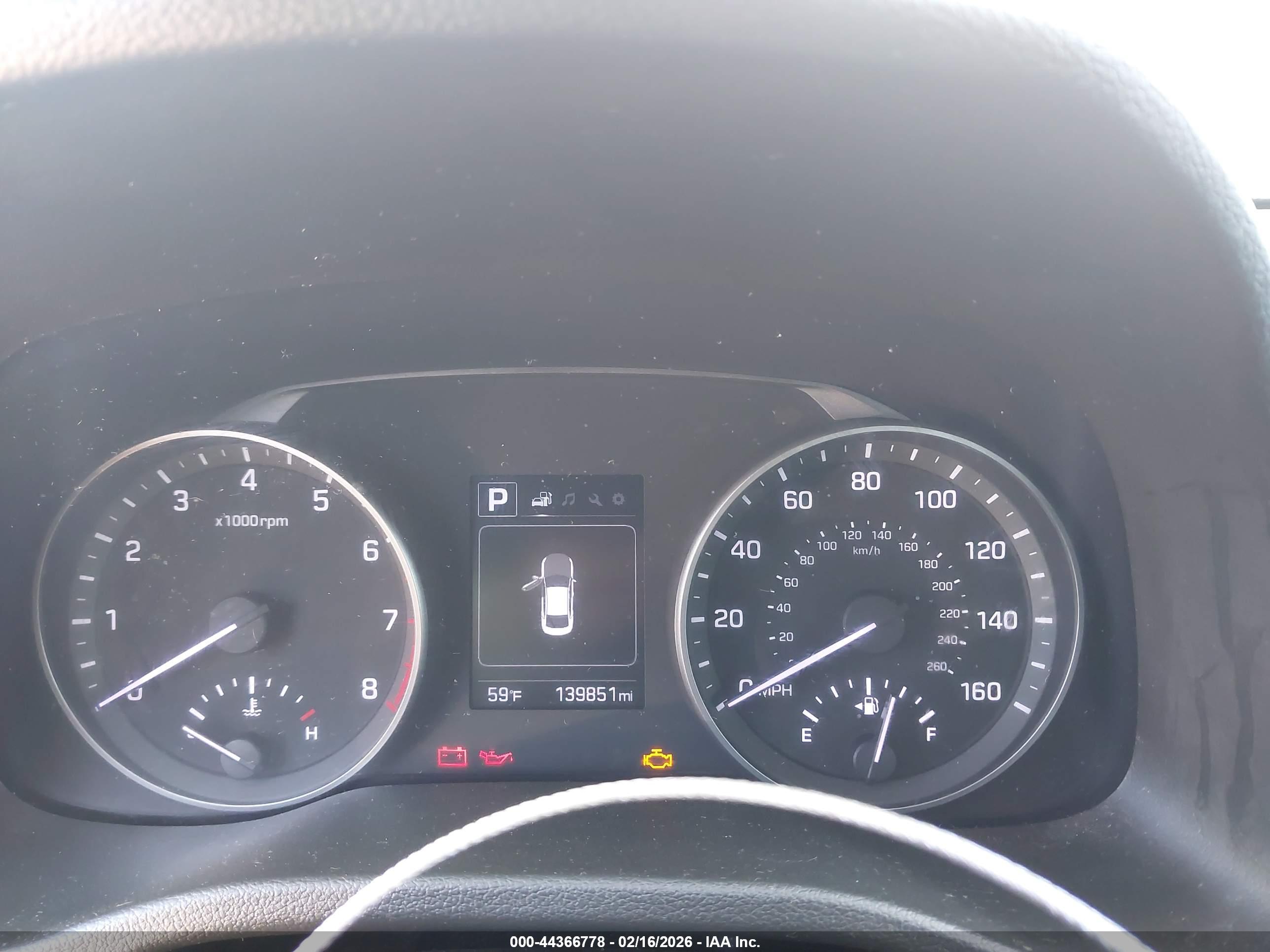 HYUNDAI ELANTRA image 7