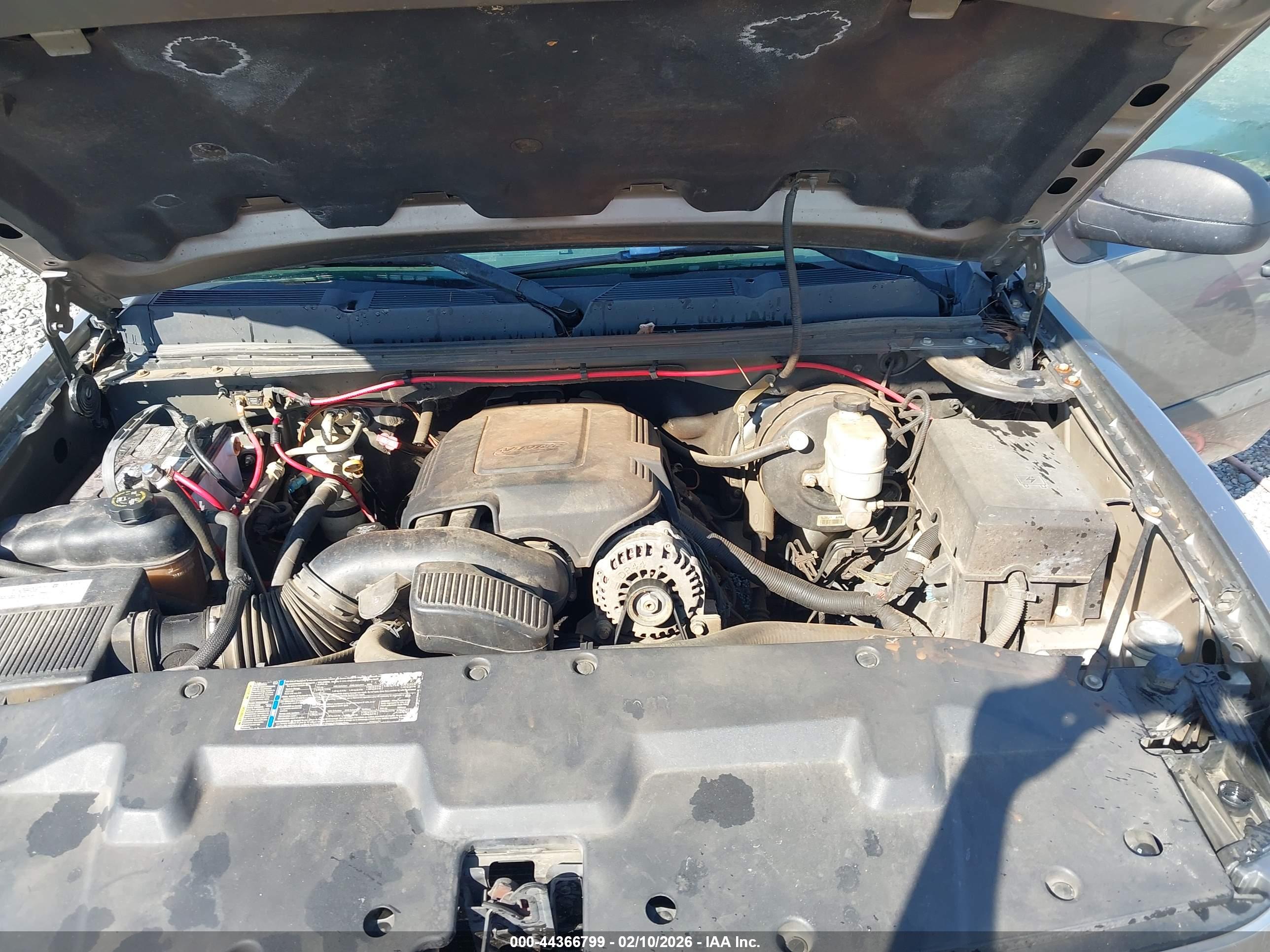 CHEVROLET SILVERADO image 10