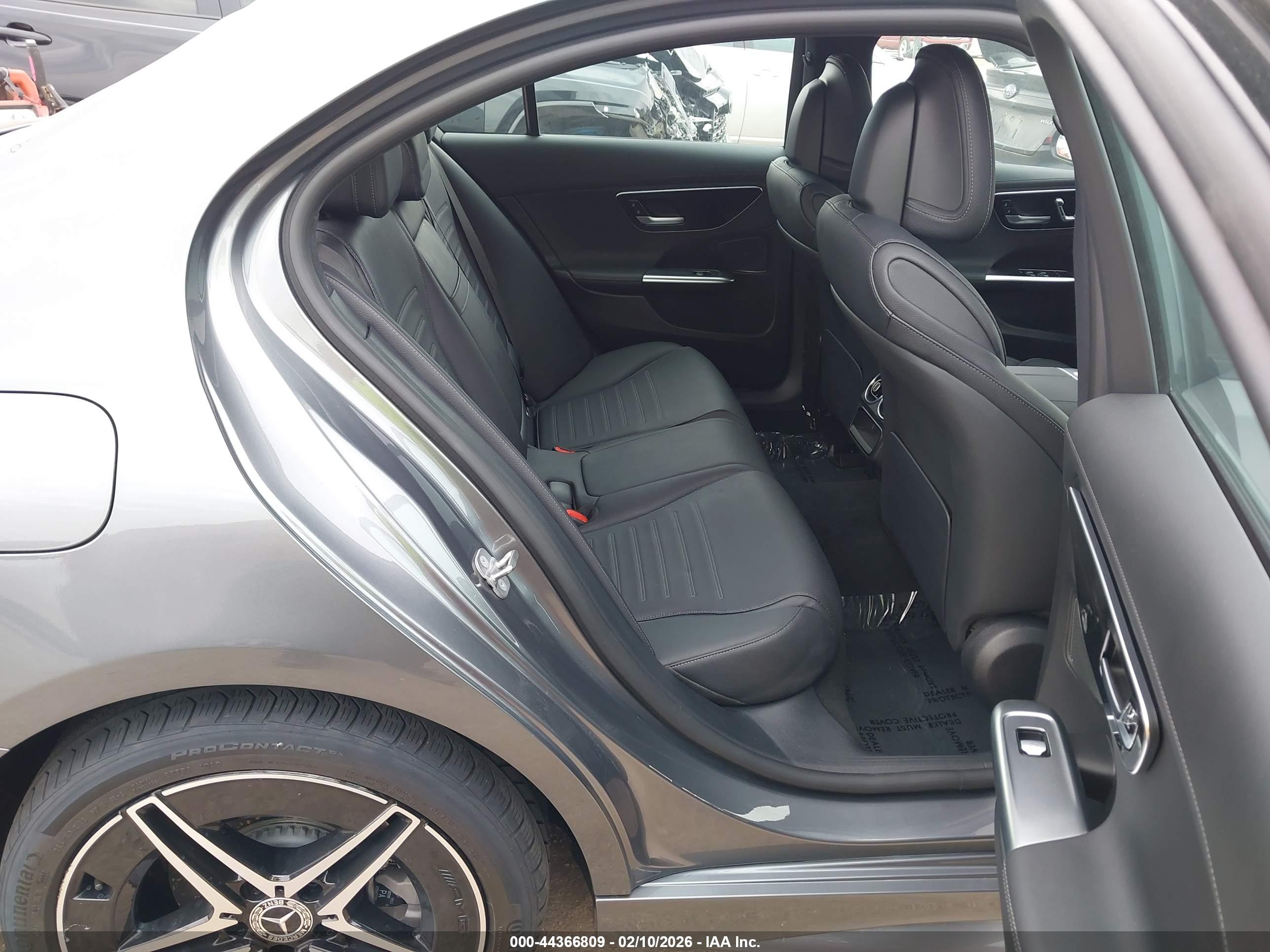 MERCEDES-BENZ C image 8