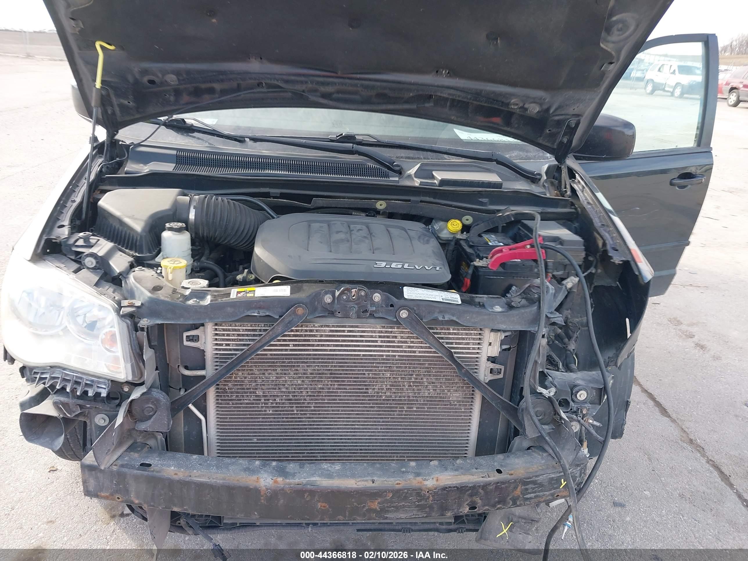 DODGE GRAND image 10