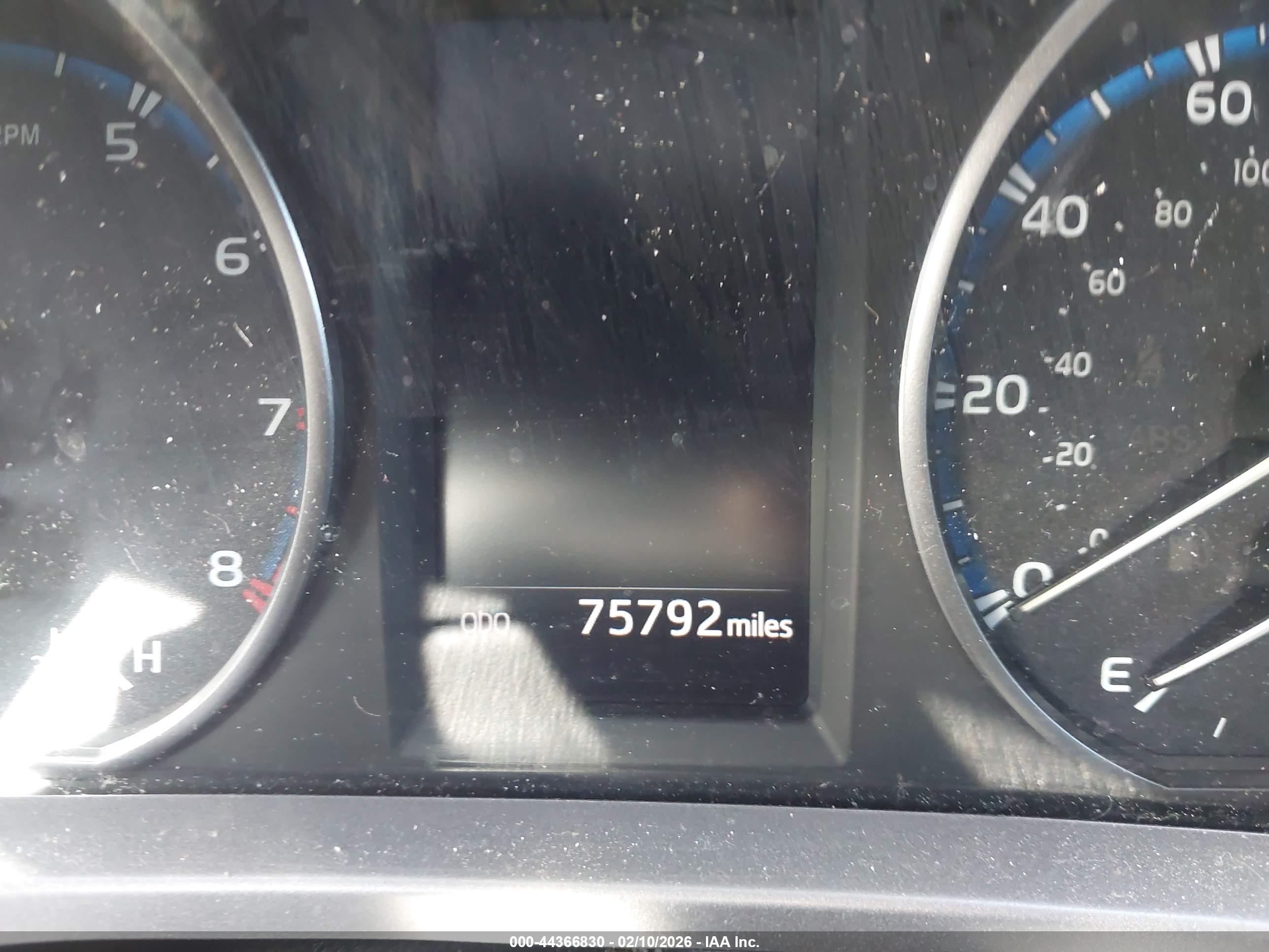 TOYOTA RAV4 image 7