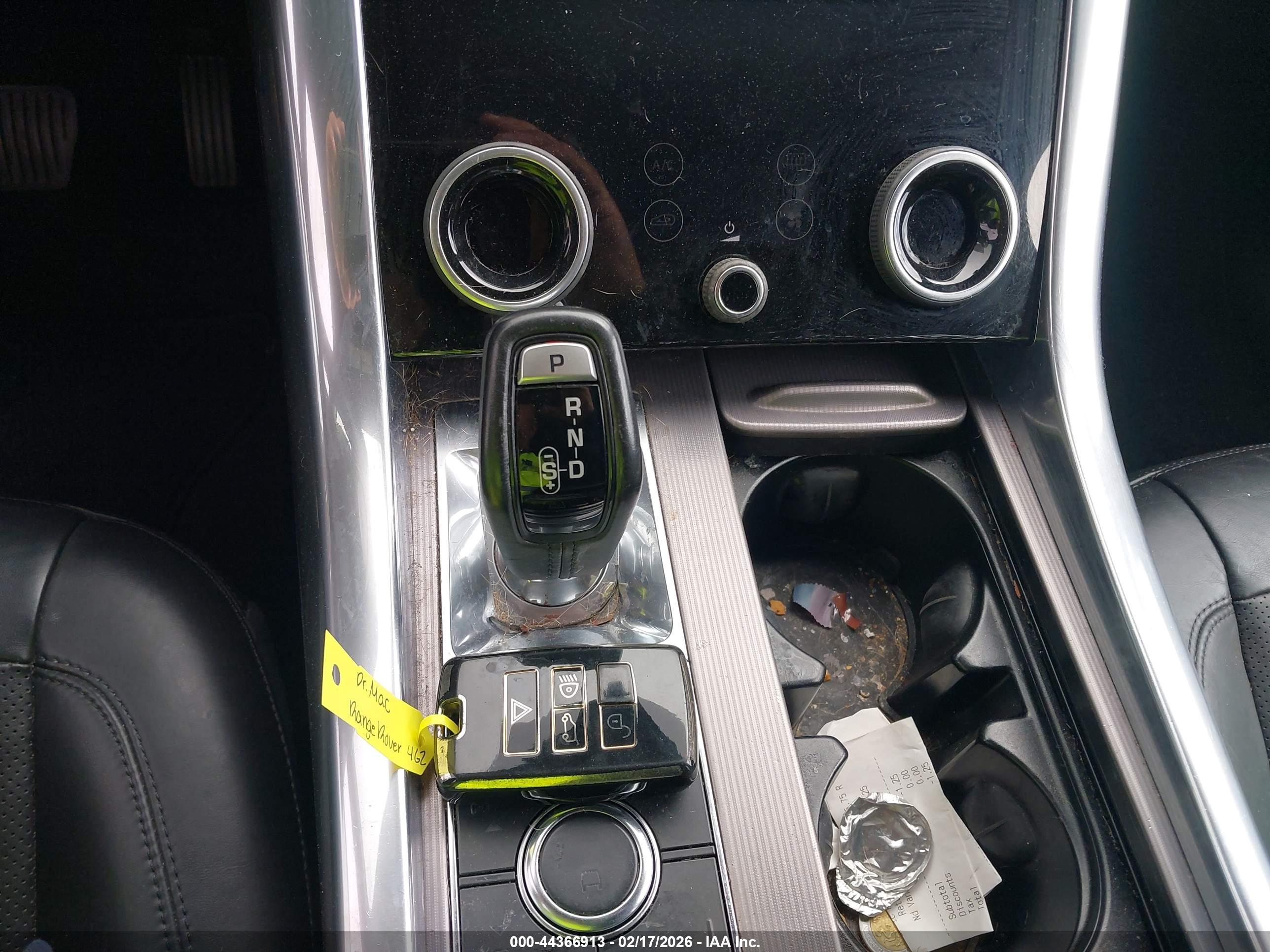 LAND ROVER image 11