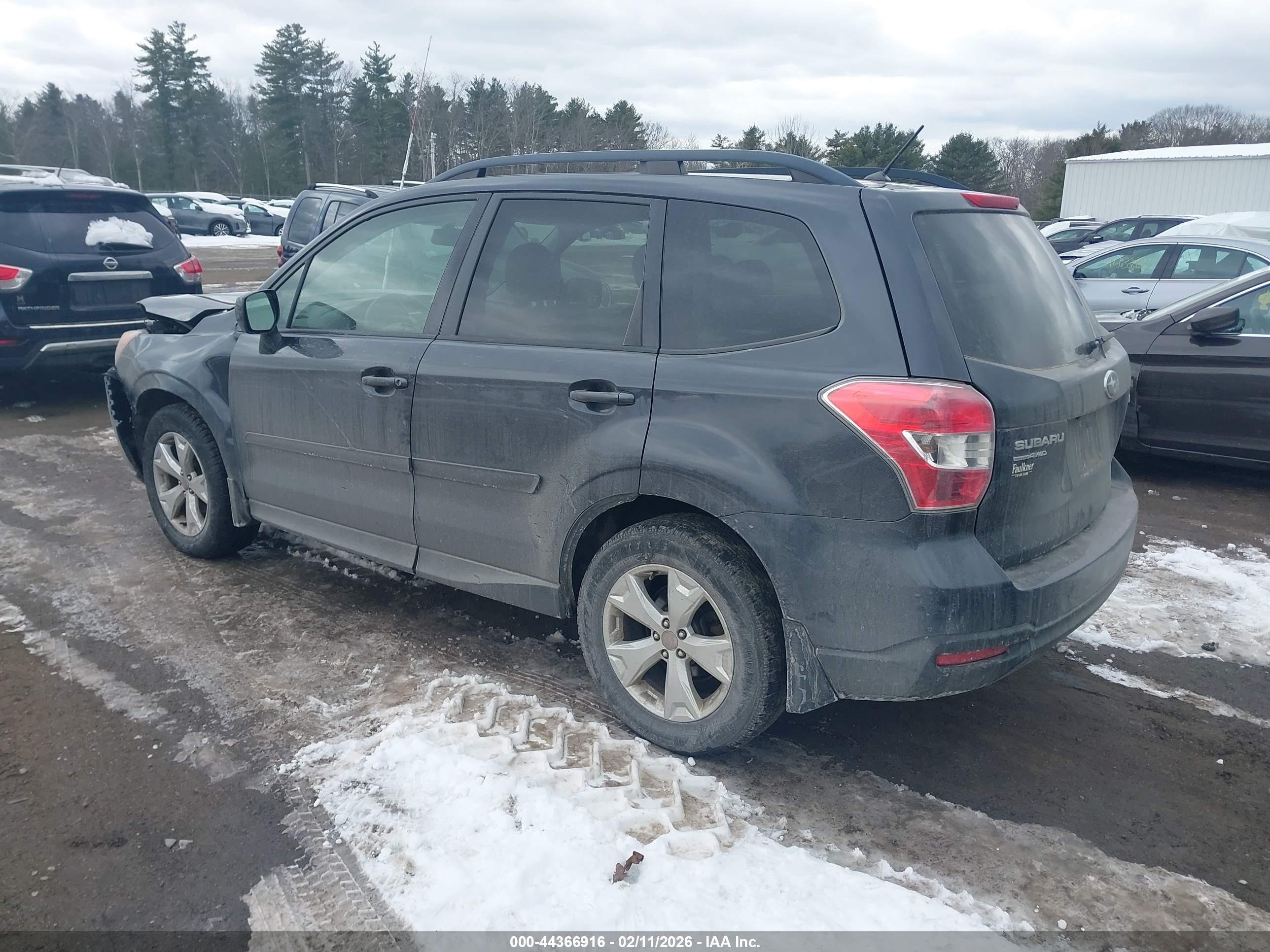 SUBARU FORESTER image 3