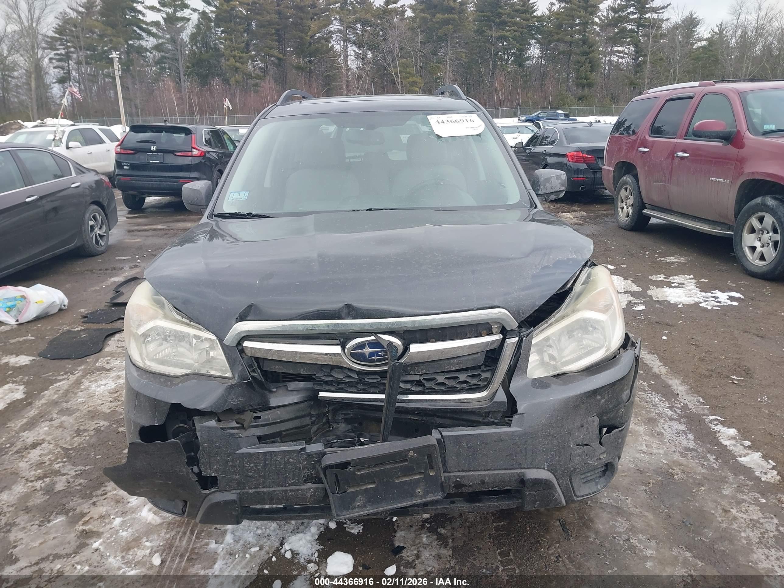 SUBARU FORESTER image 6