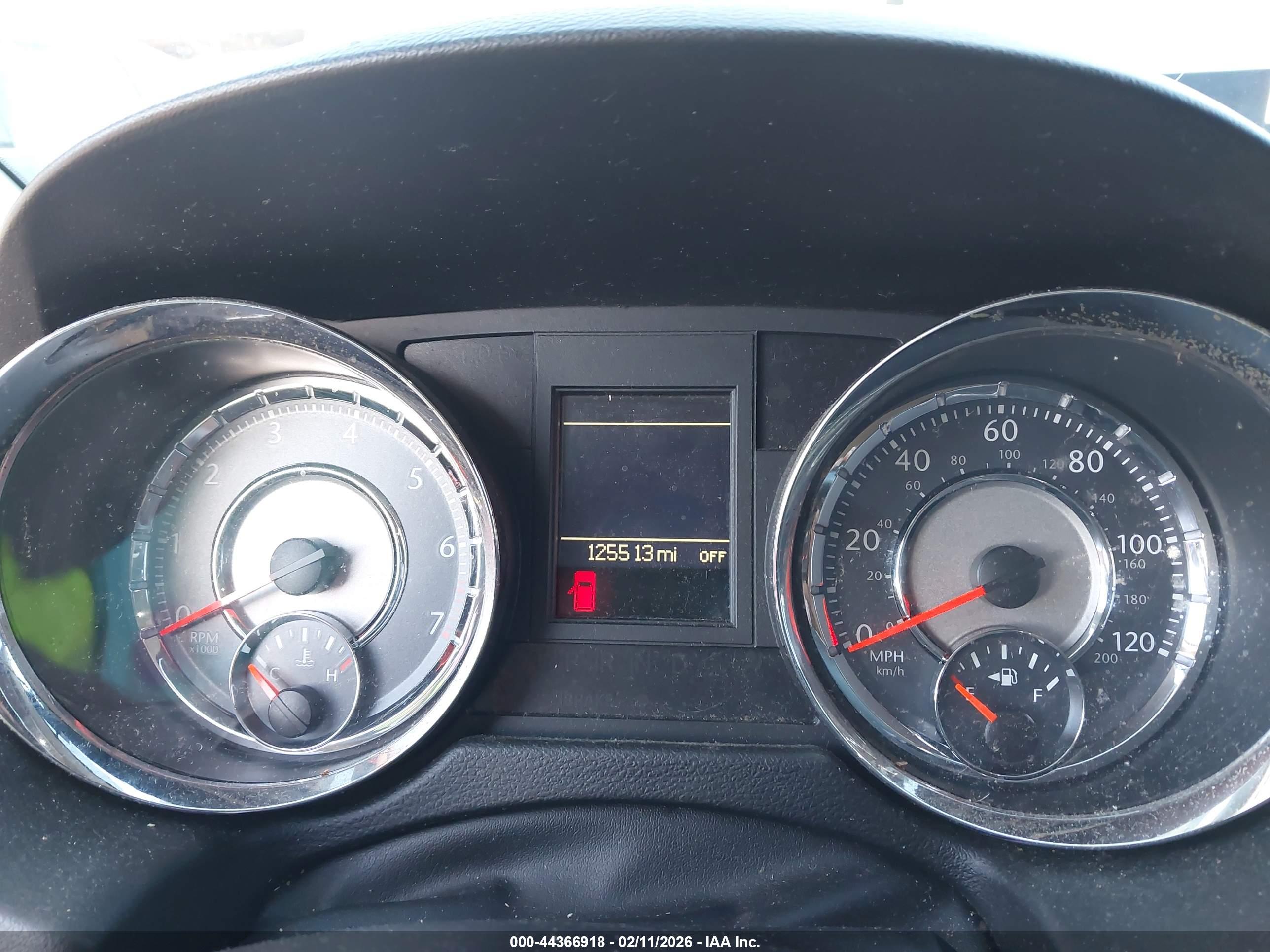 CHRYSLER TOWN image 7