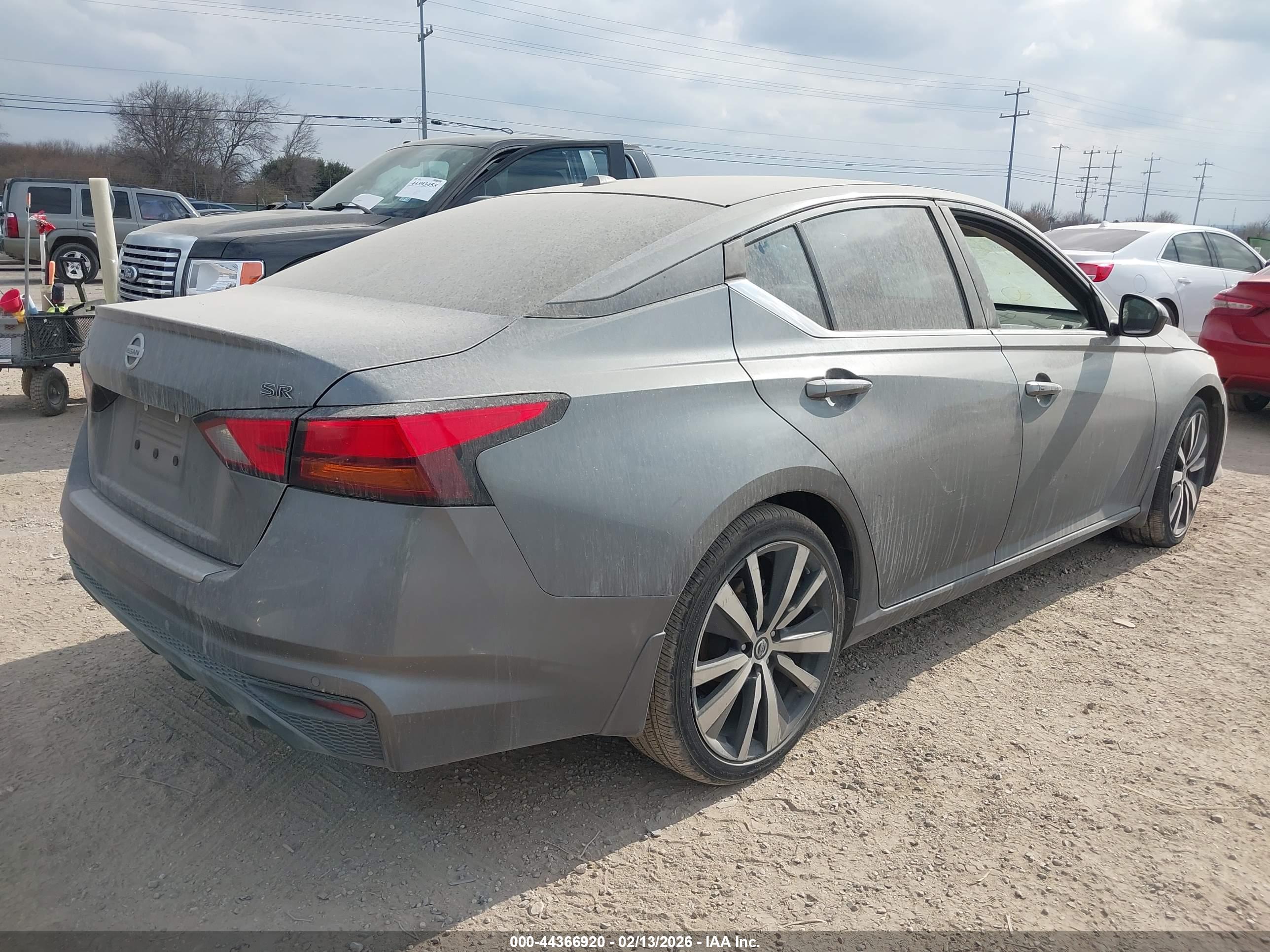 NISSAN ALTIMA image 4