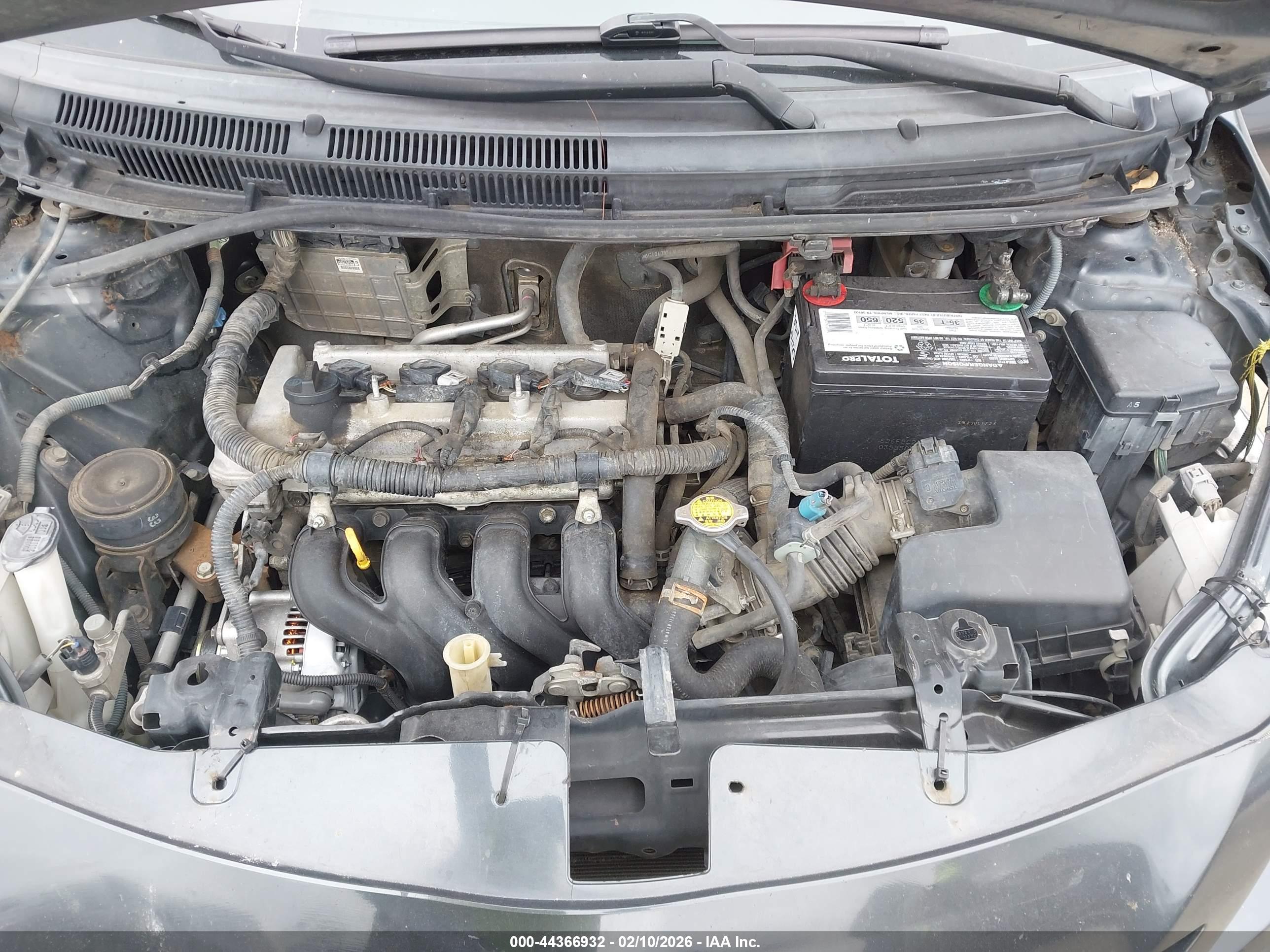 TOYOTA YARIS image 10
