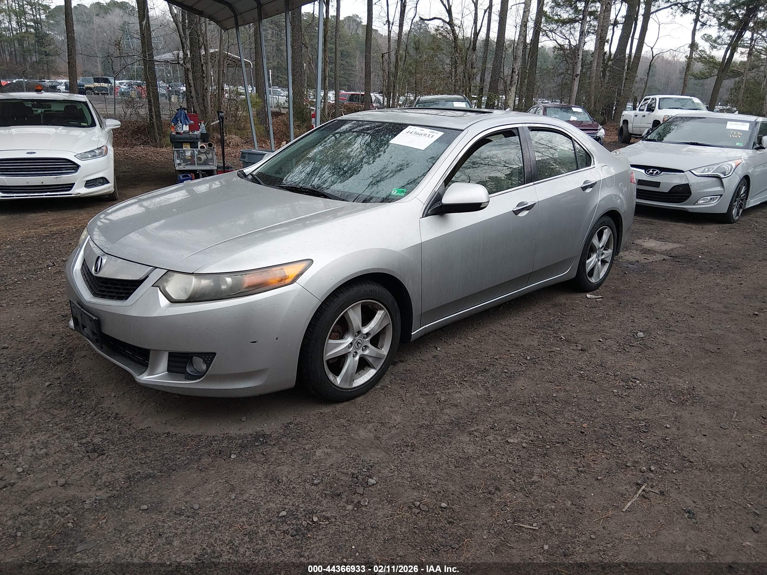 ACURA TSX image 2