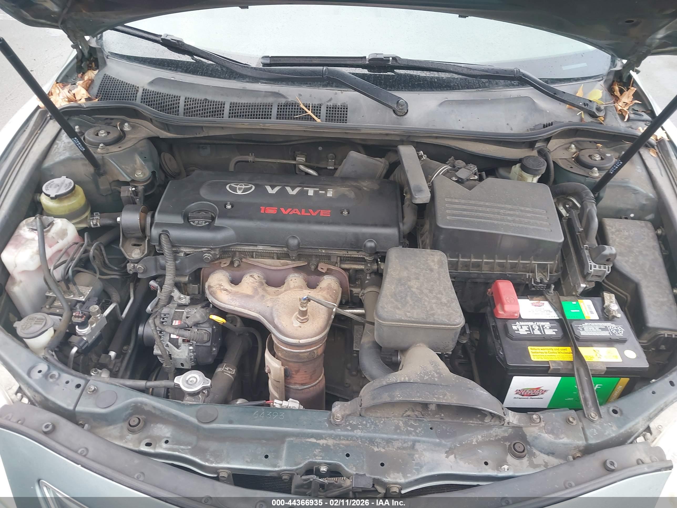 TOYOTA CAMRY image 10