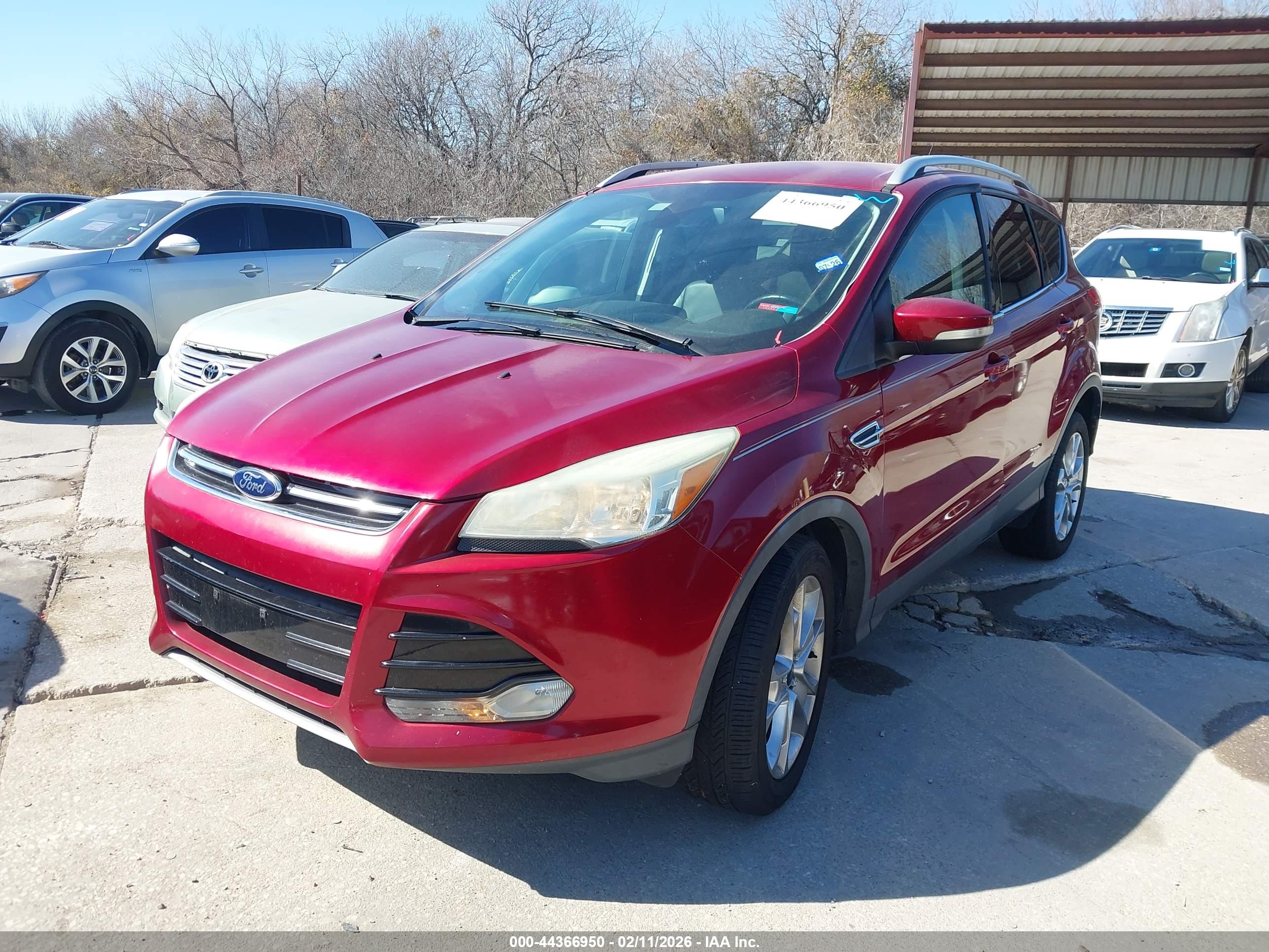 FORD ESCAPE image 2