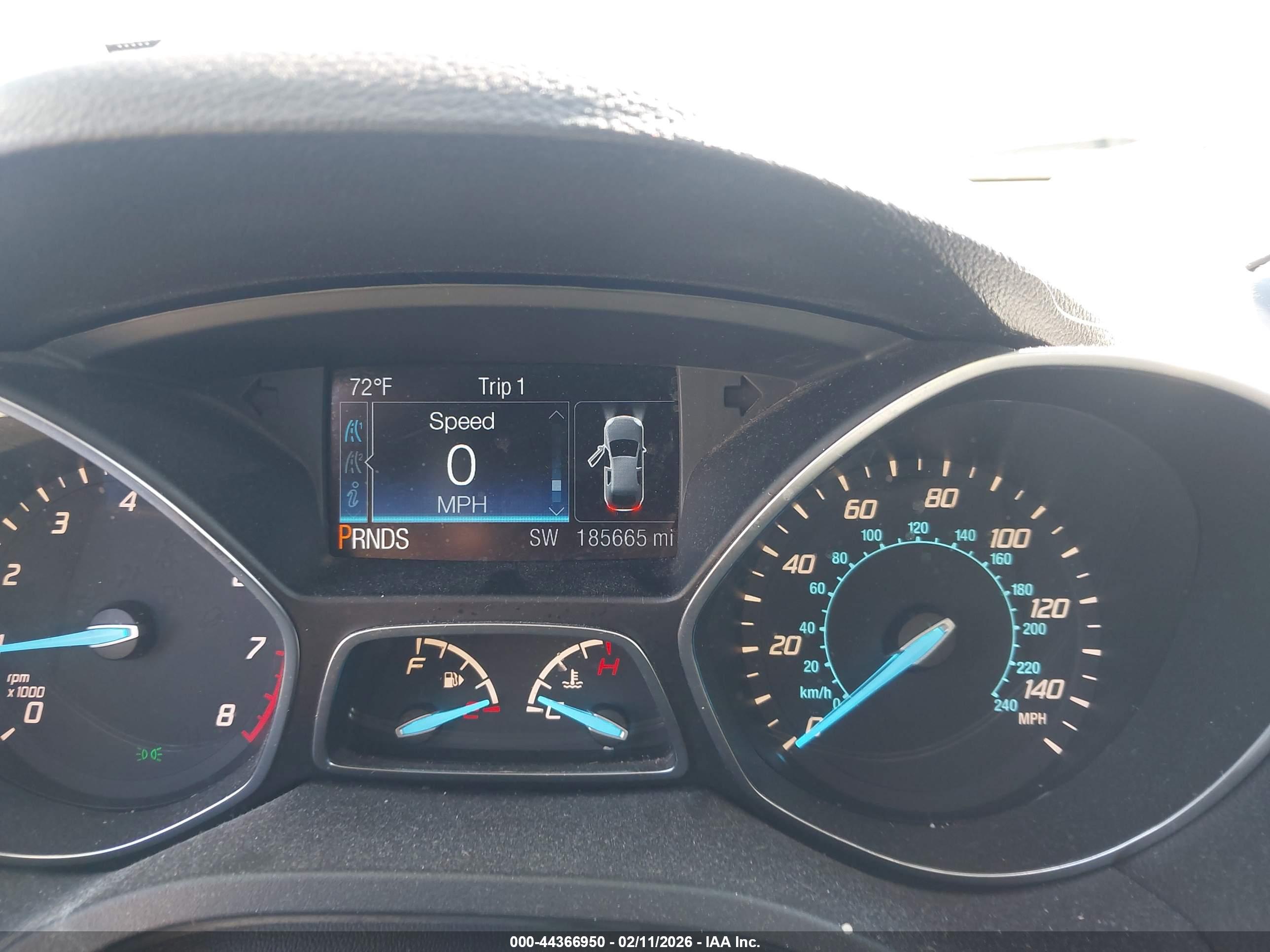 FORD ESCAPE image 7