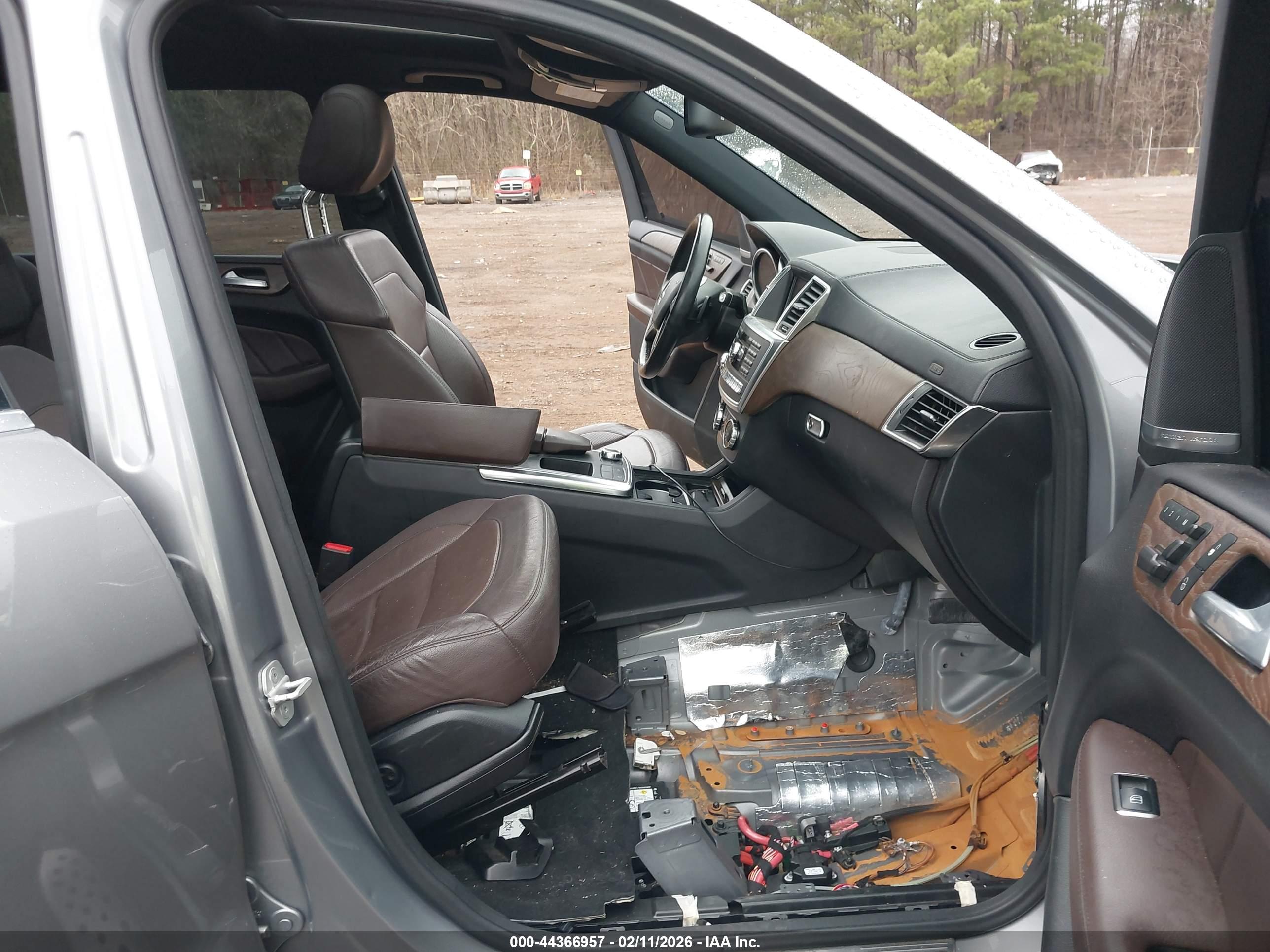 MERCEDES-BENZ GL image 5