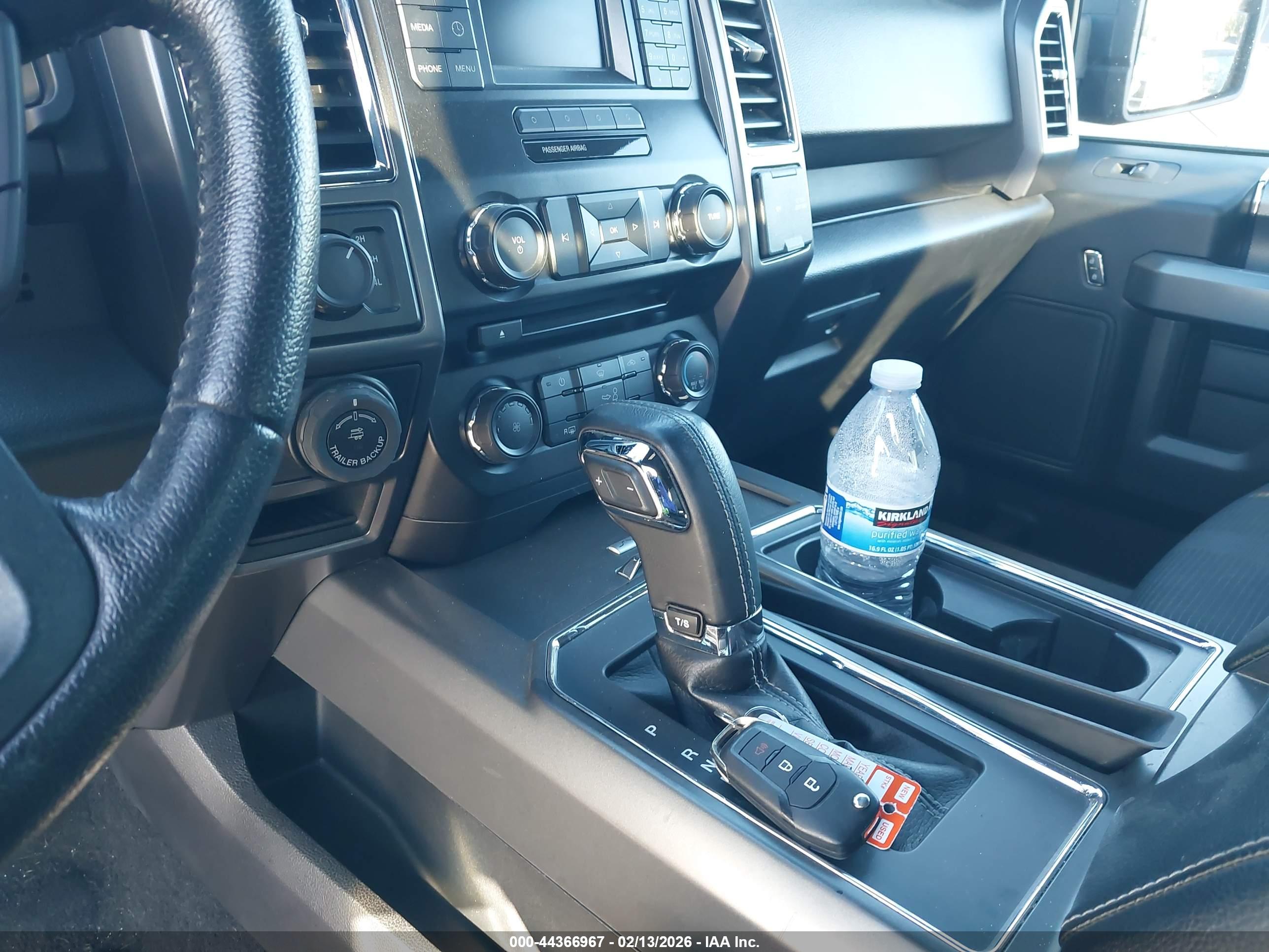 FORD F-150 image 11
