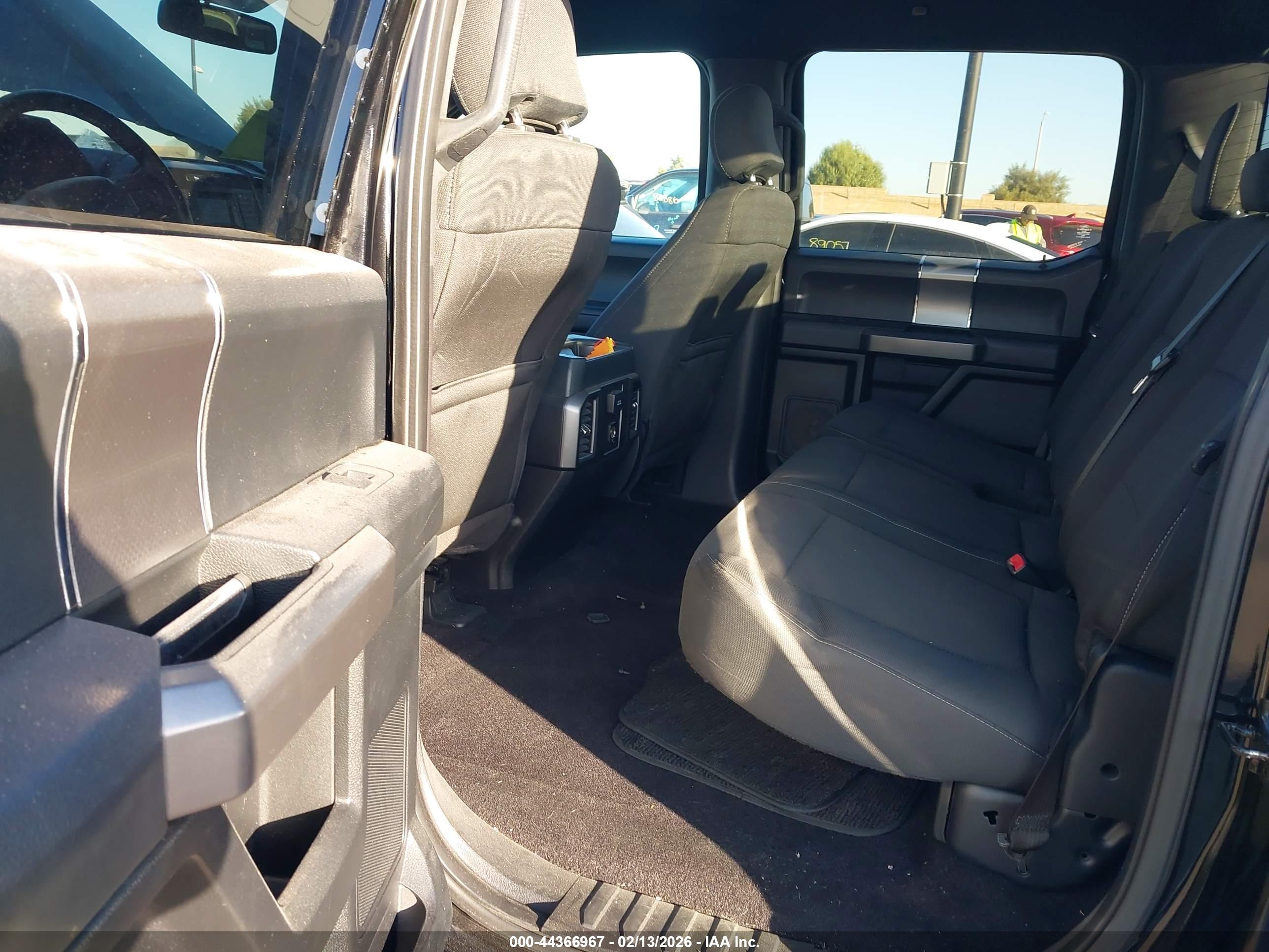 FORD F-150 image 8