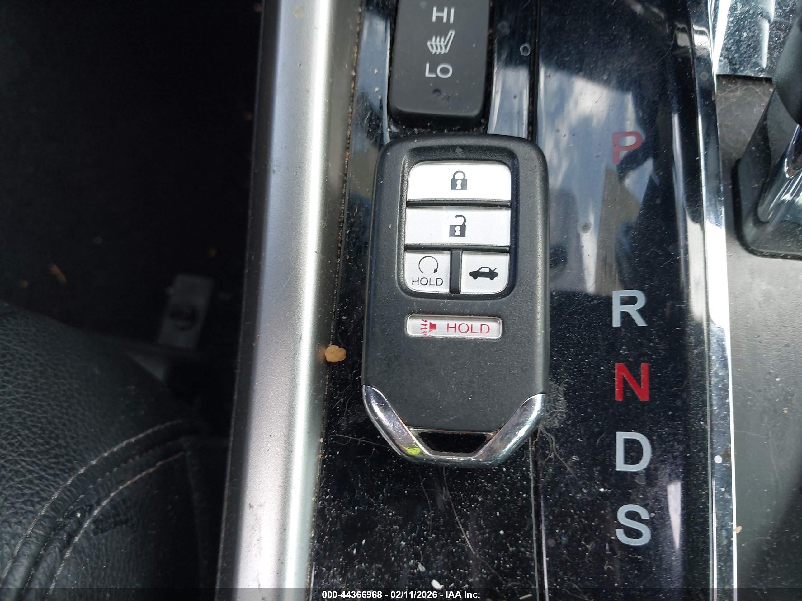 HONDA ACCORD image 11