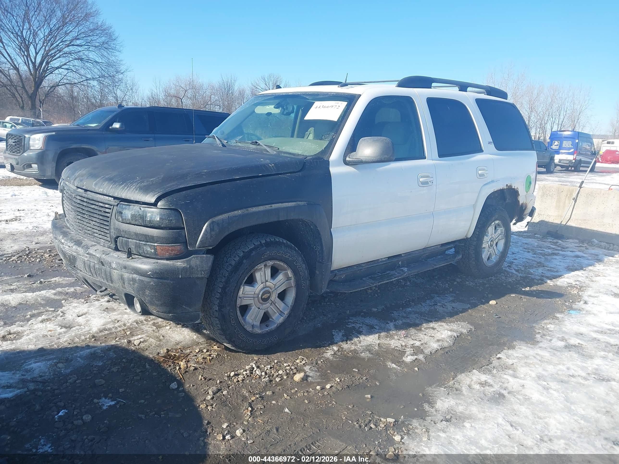CHEVROLET TAHOE image 2