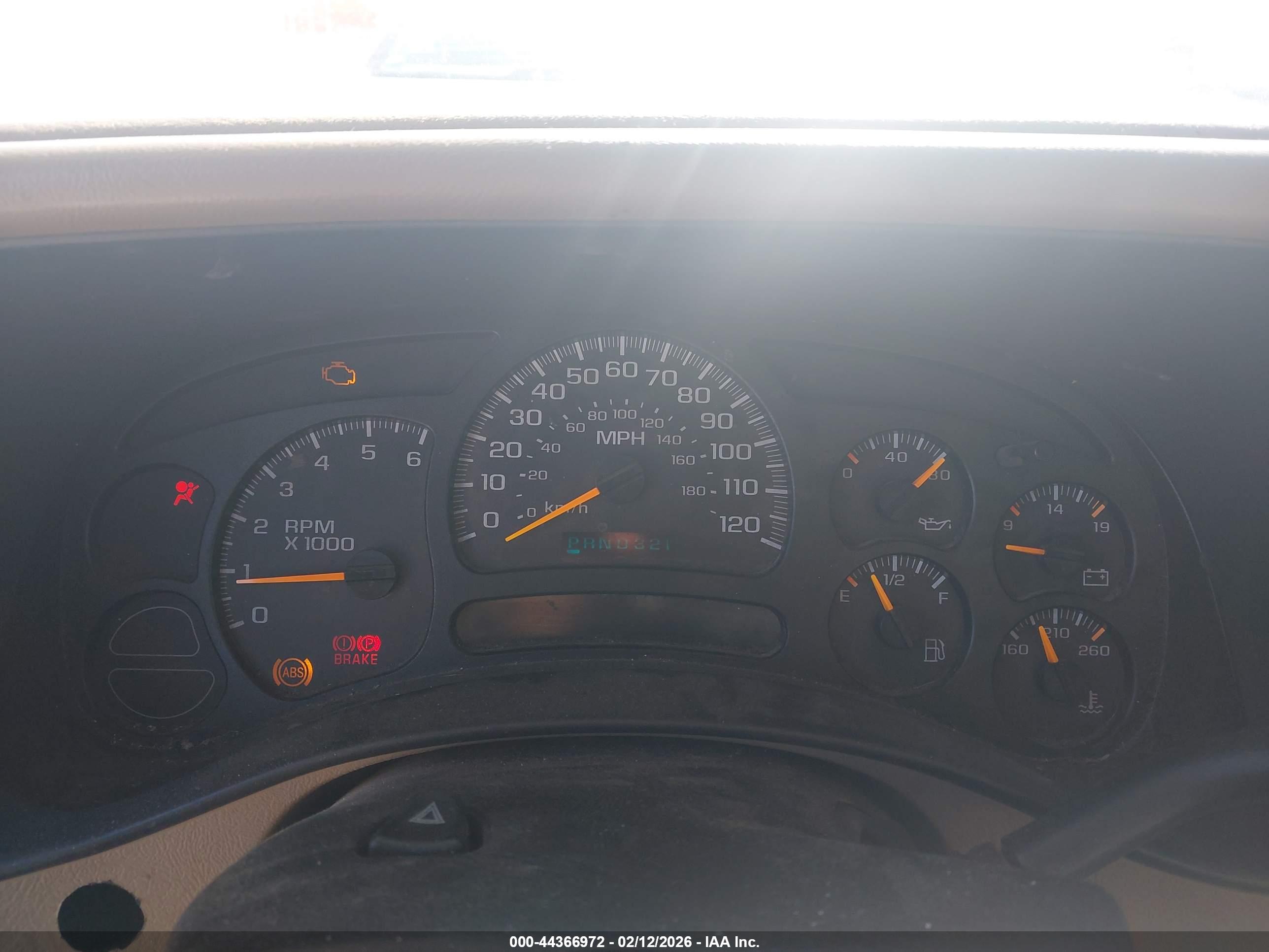 CHEVROLET TAHOE image 7