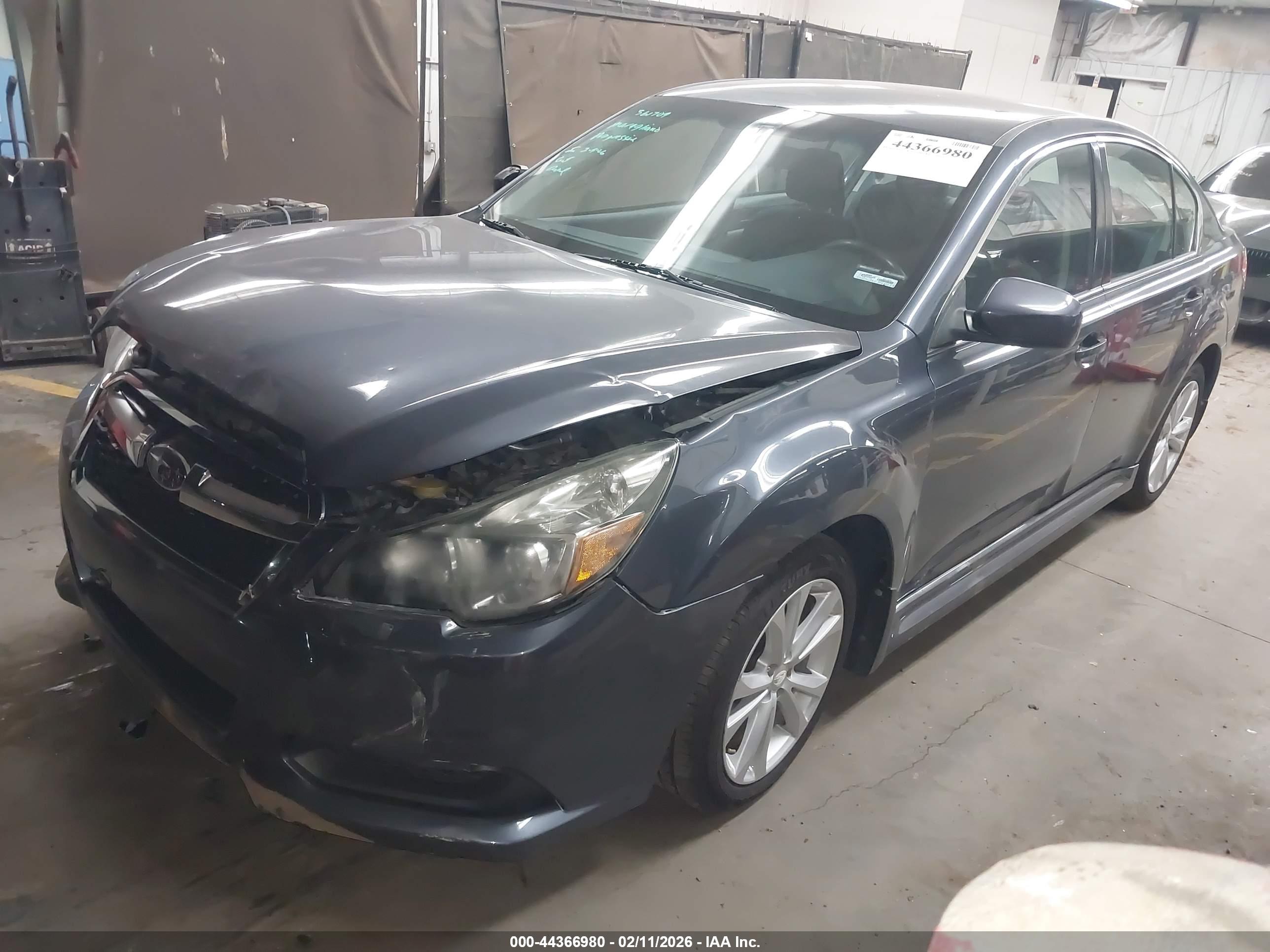 SUBARU LEGACY image 2