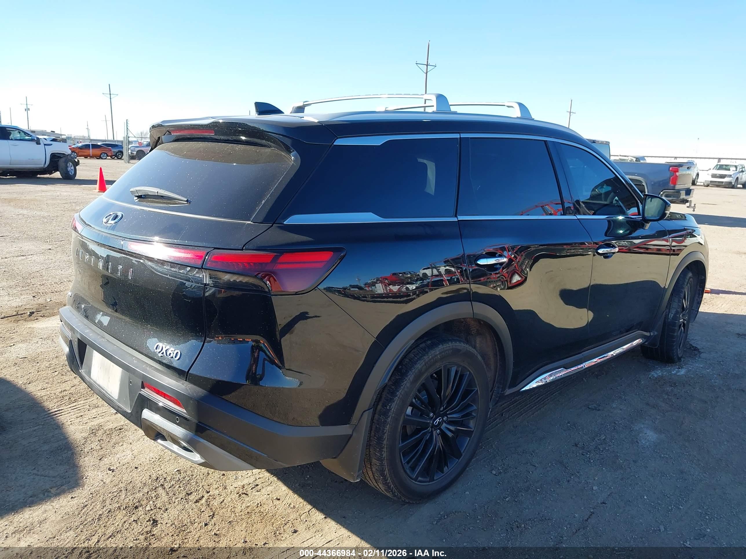 INFINITI QX60 image 4