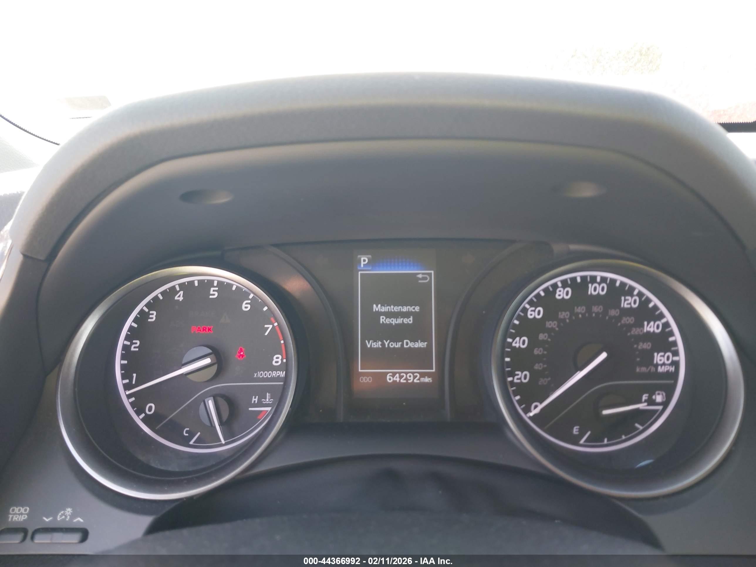 TOYOTA CAMRY image 7