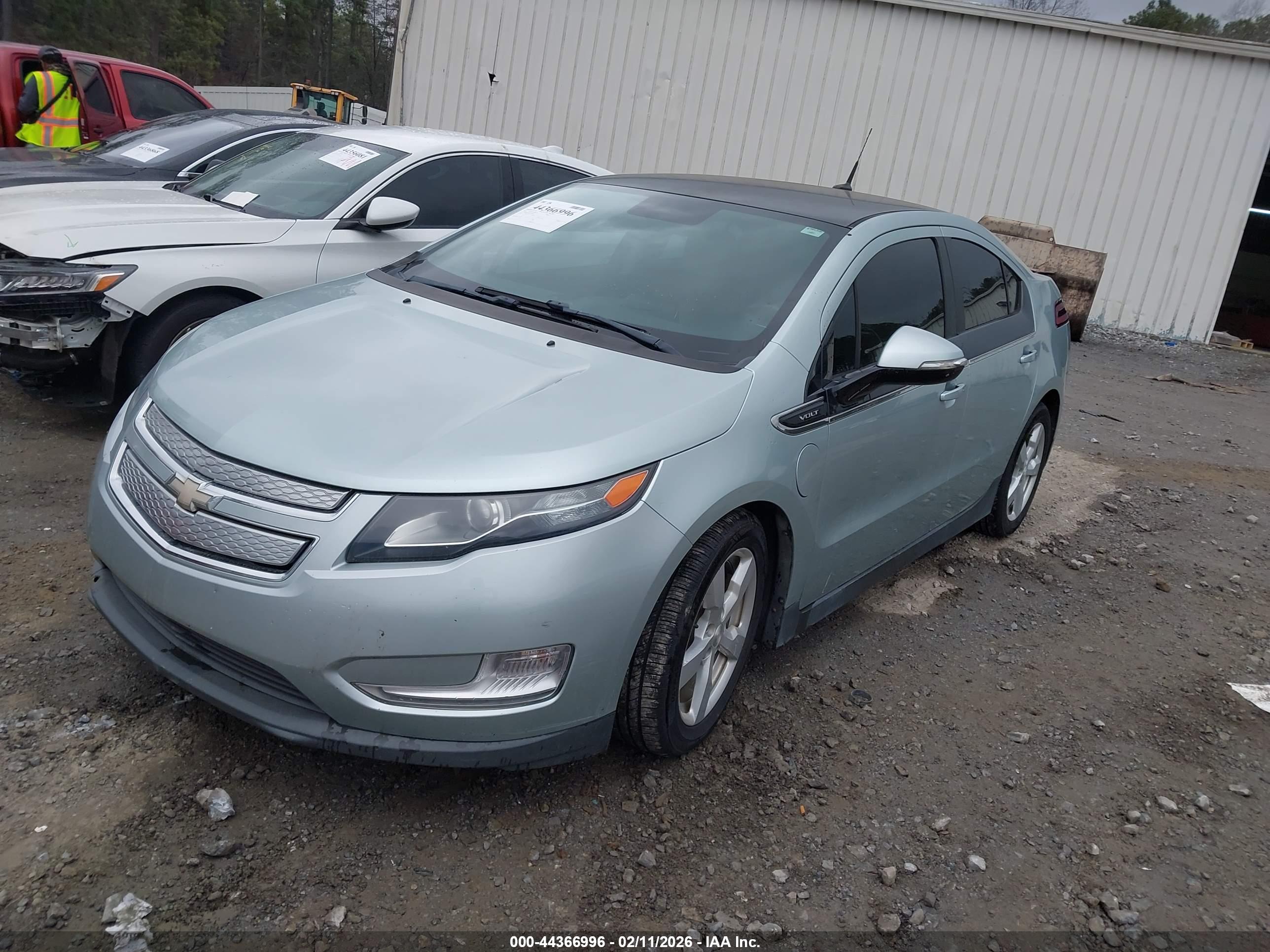 CHEVROLET VOLT image 2