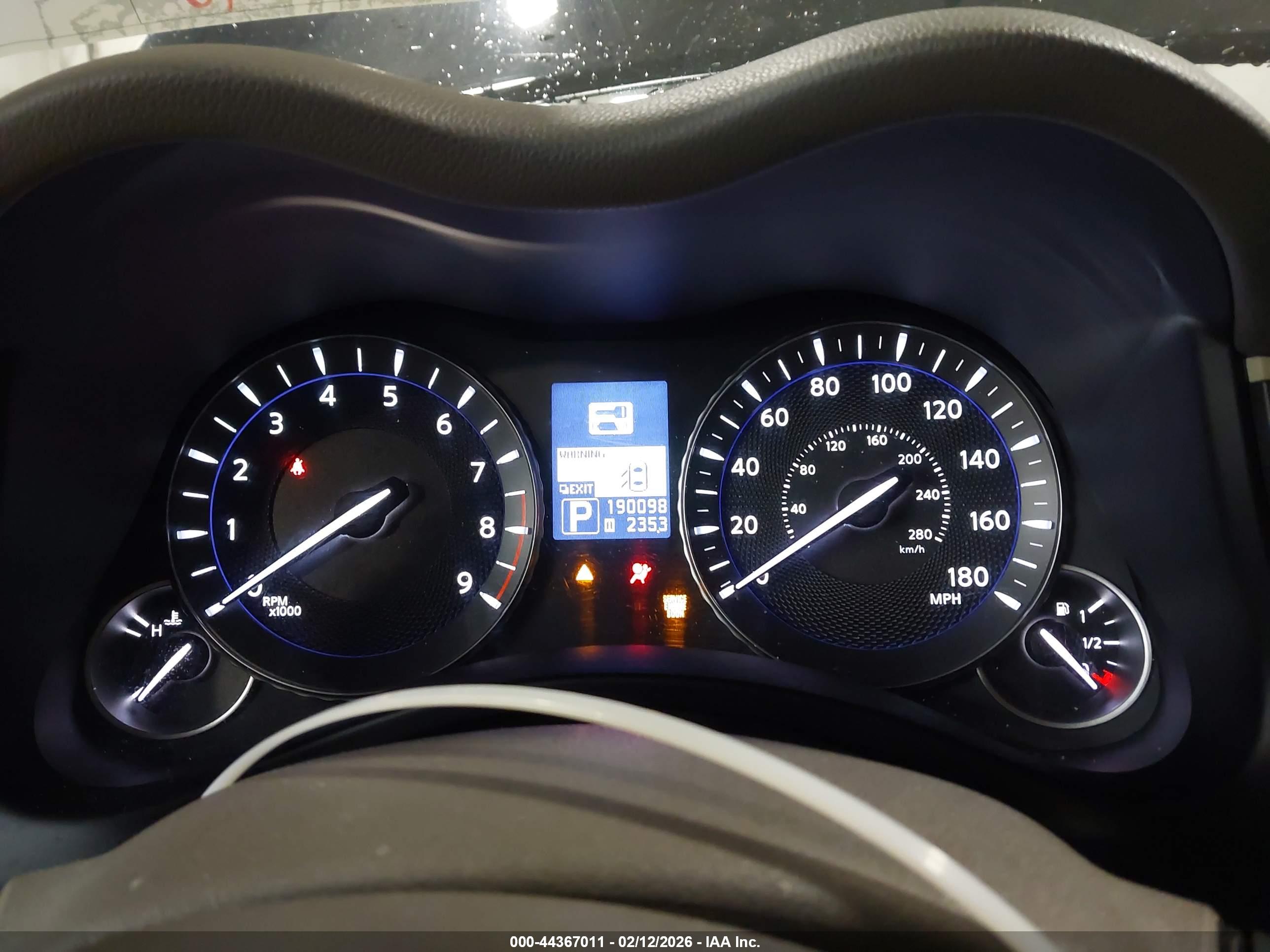 INFINITI M37X image 7