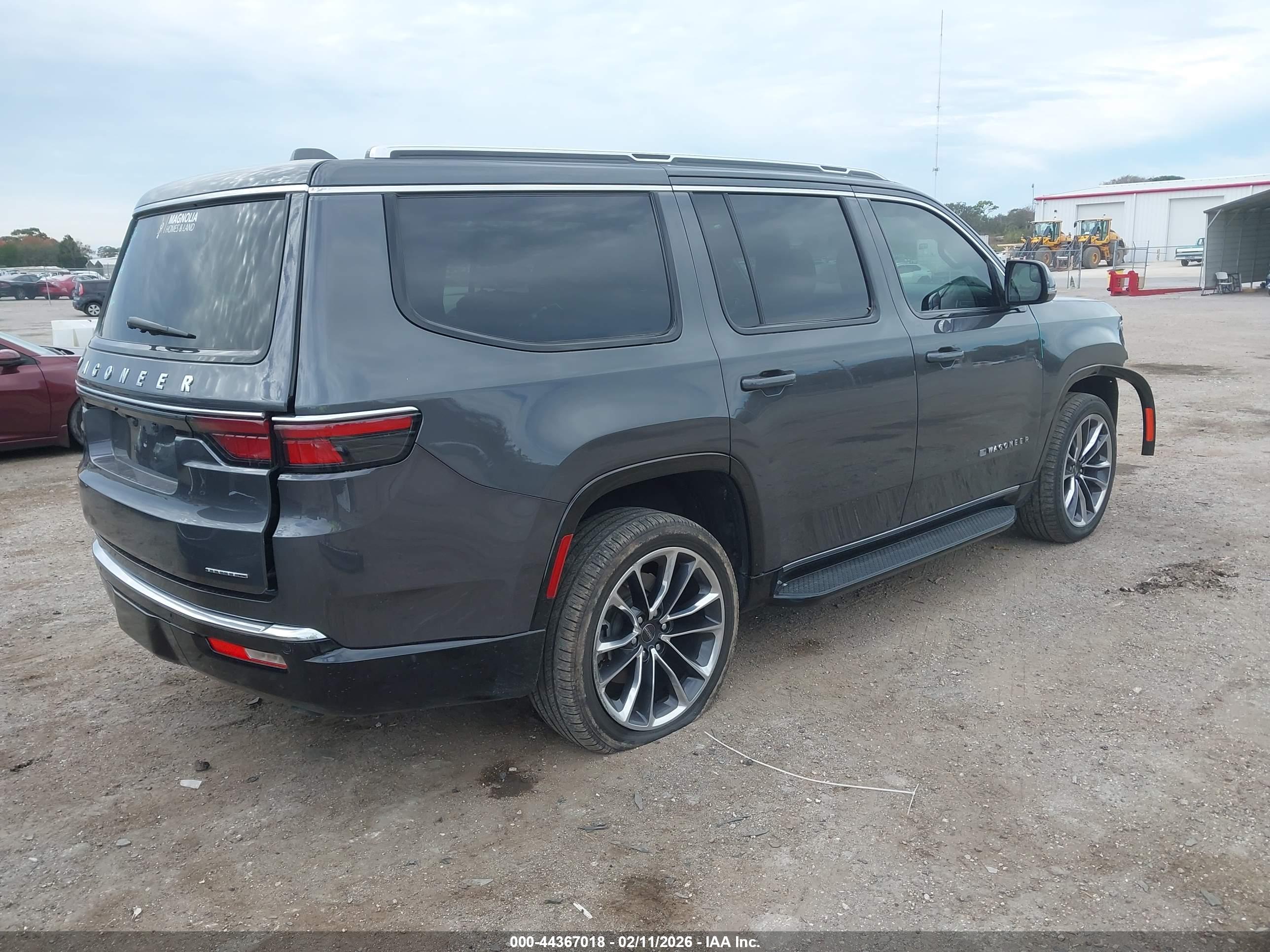 JEEP WAGONEER image 4
