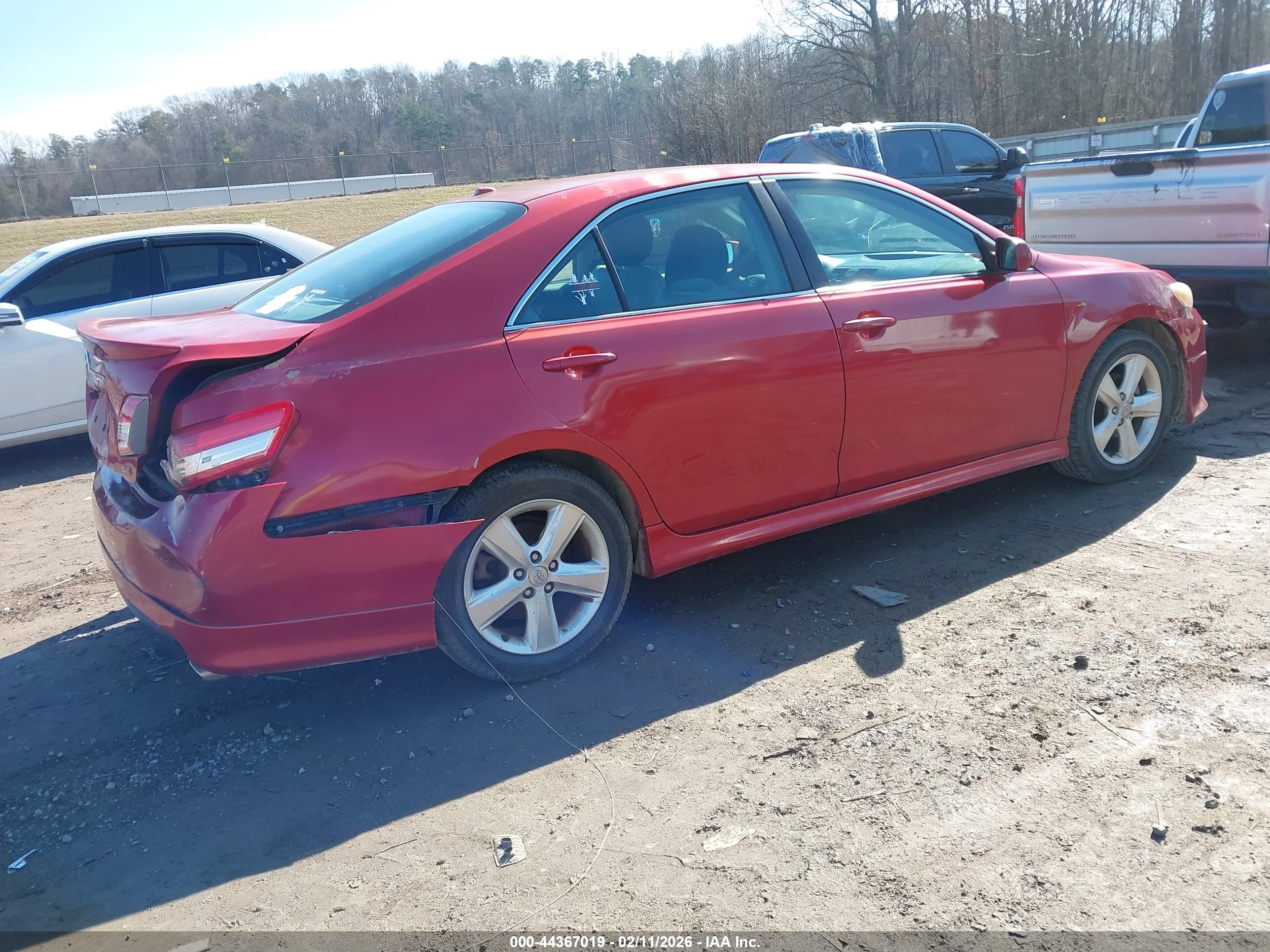 TOYOTA CAMRY image 4