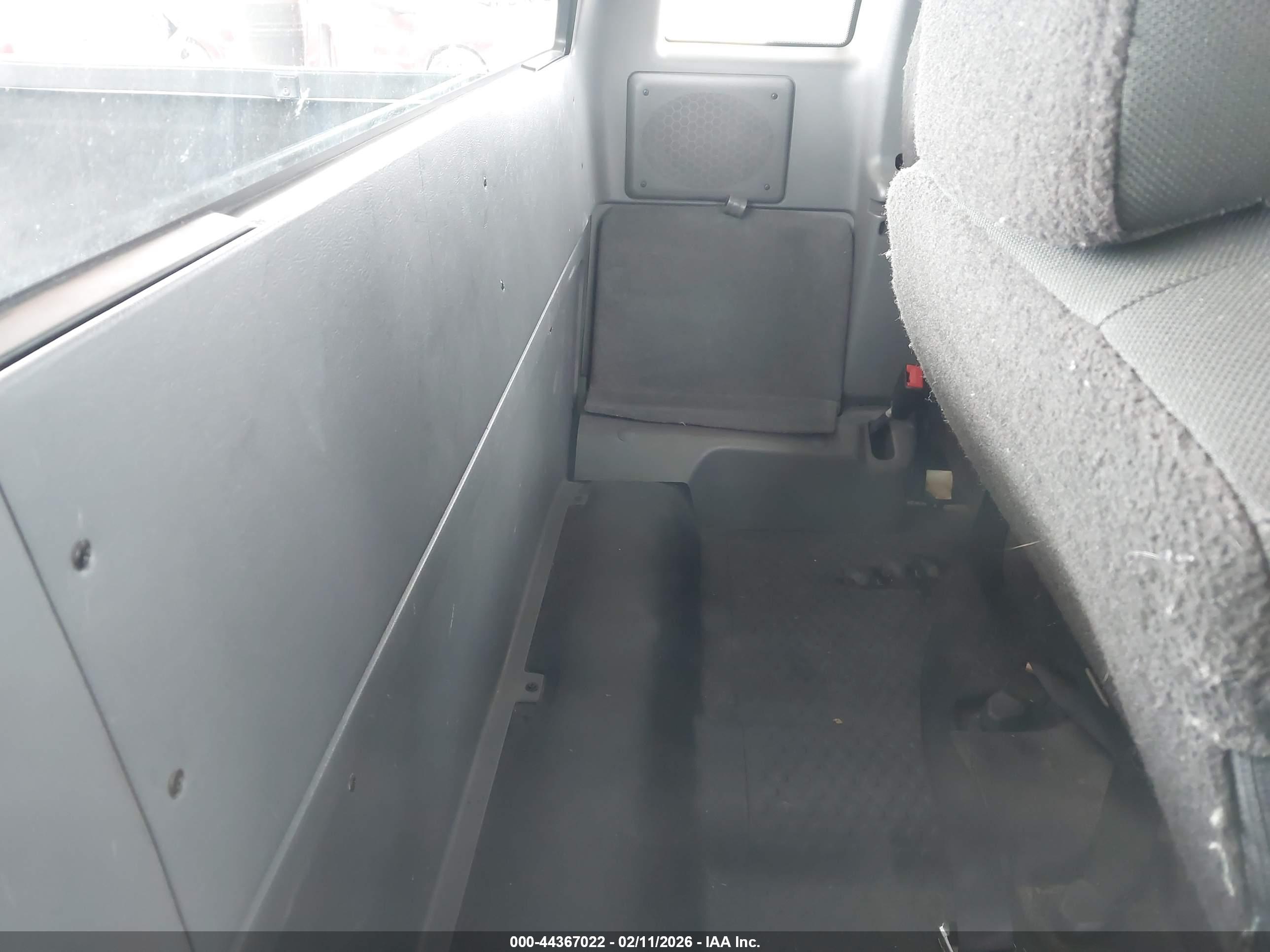 FORD RANGER image 8