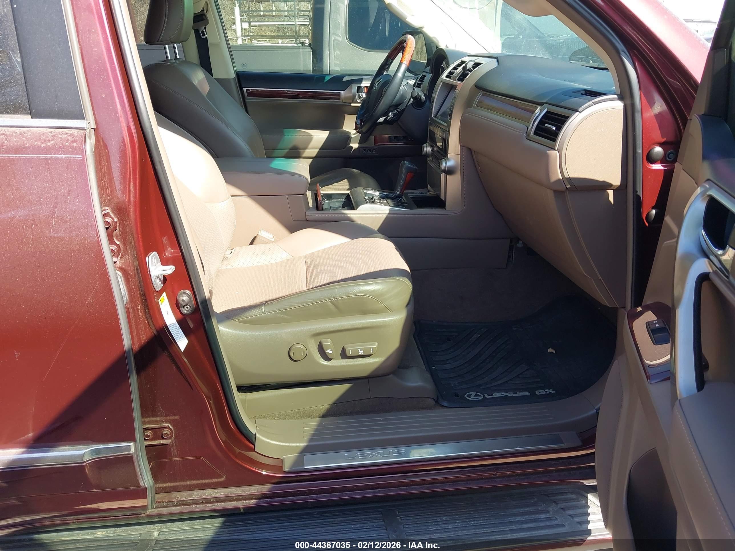 LEXUS GX image 5