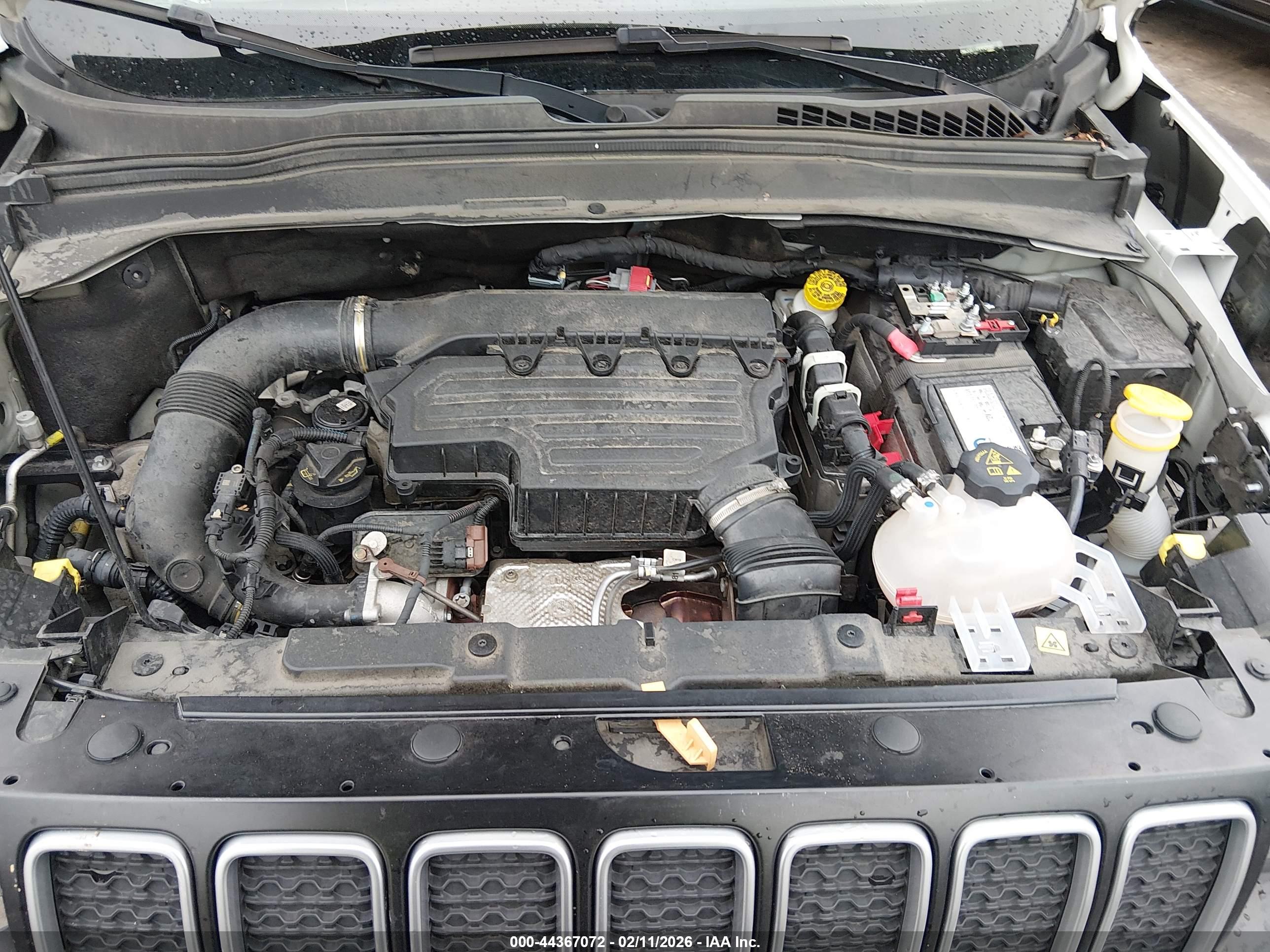 JEEP RENEGADE image 10