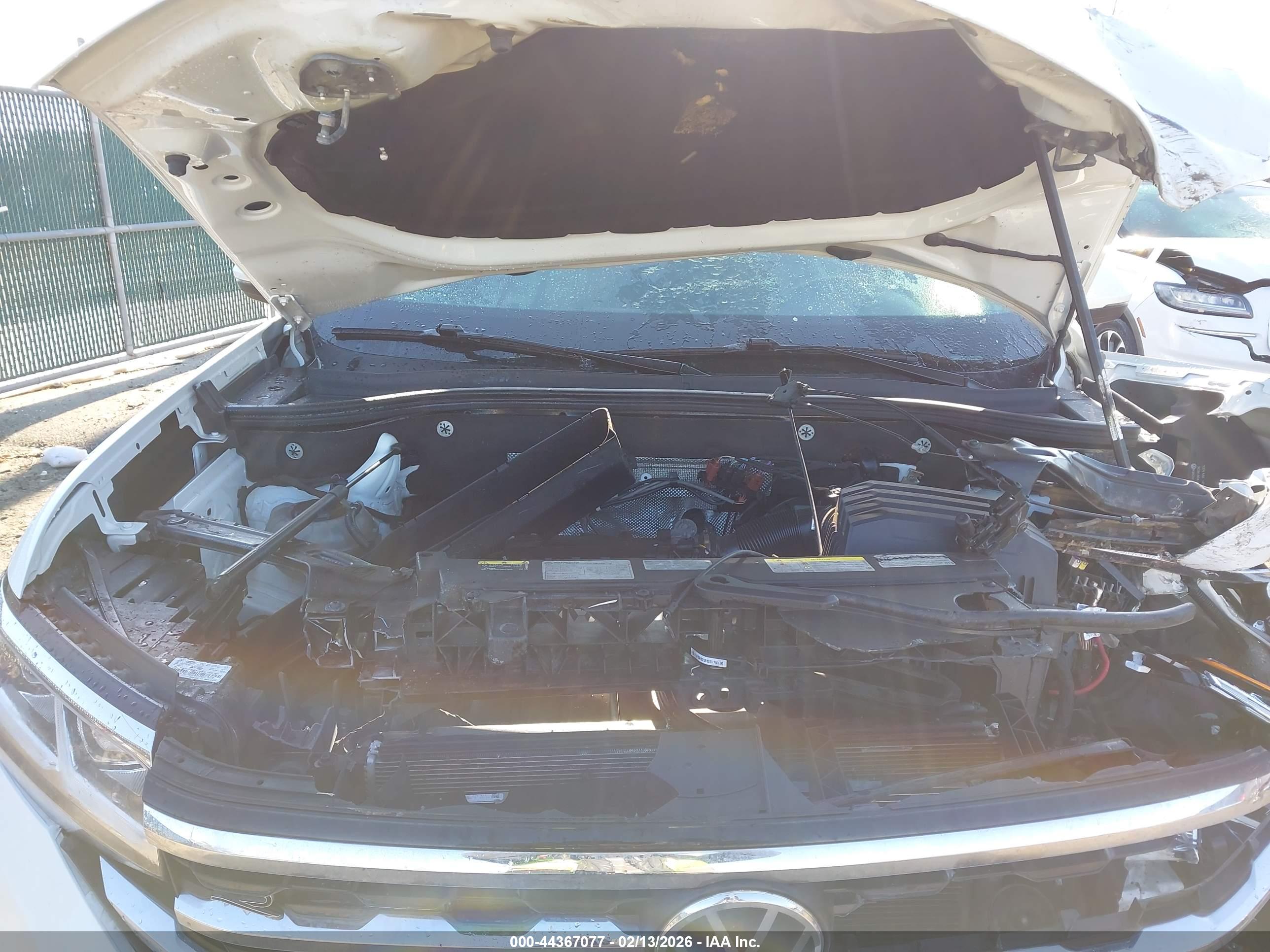 VOLKSWAGEN ATLAS image 10