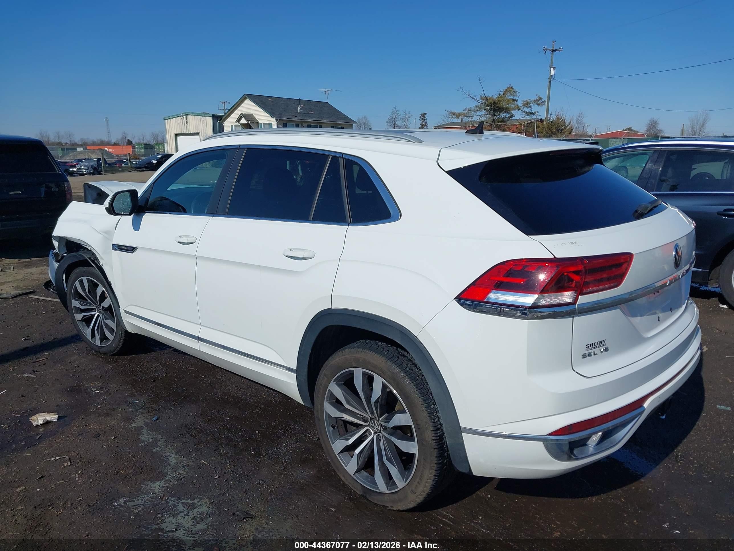 VOLKSWAGEN ATLAS image 3