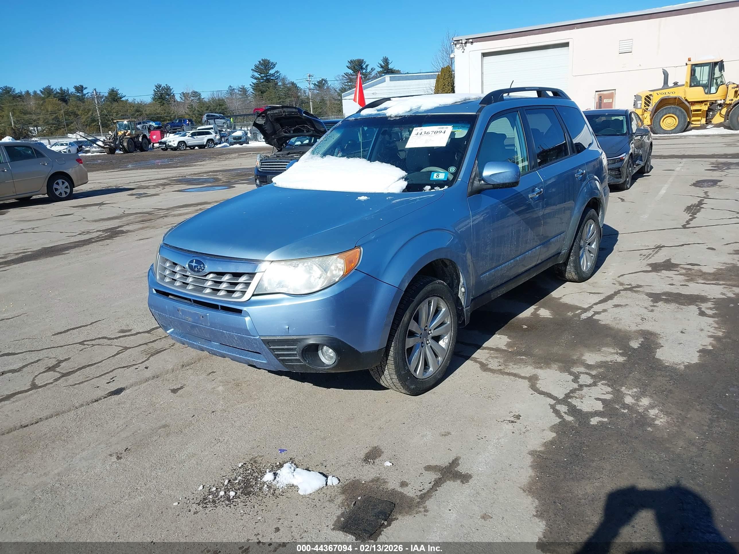 SUBARU FORESTER image 2