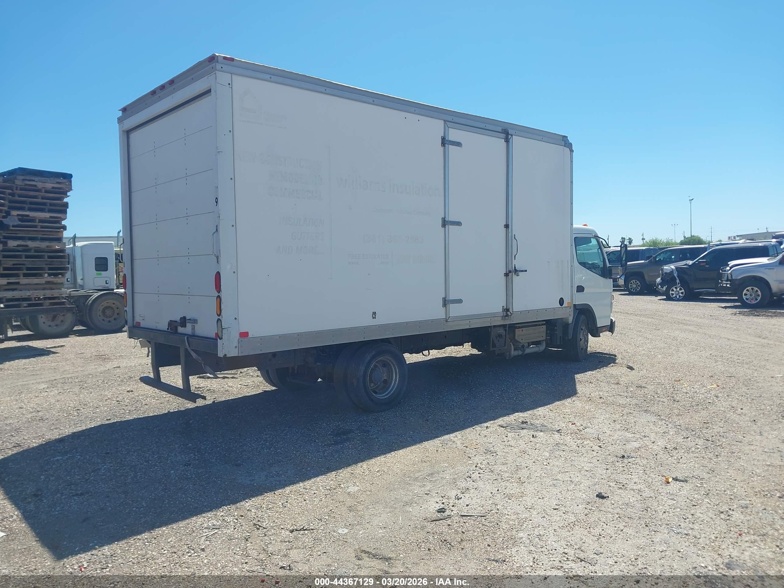 MITSUBISHI FUSO image 4