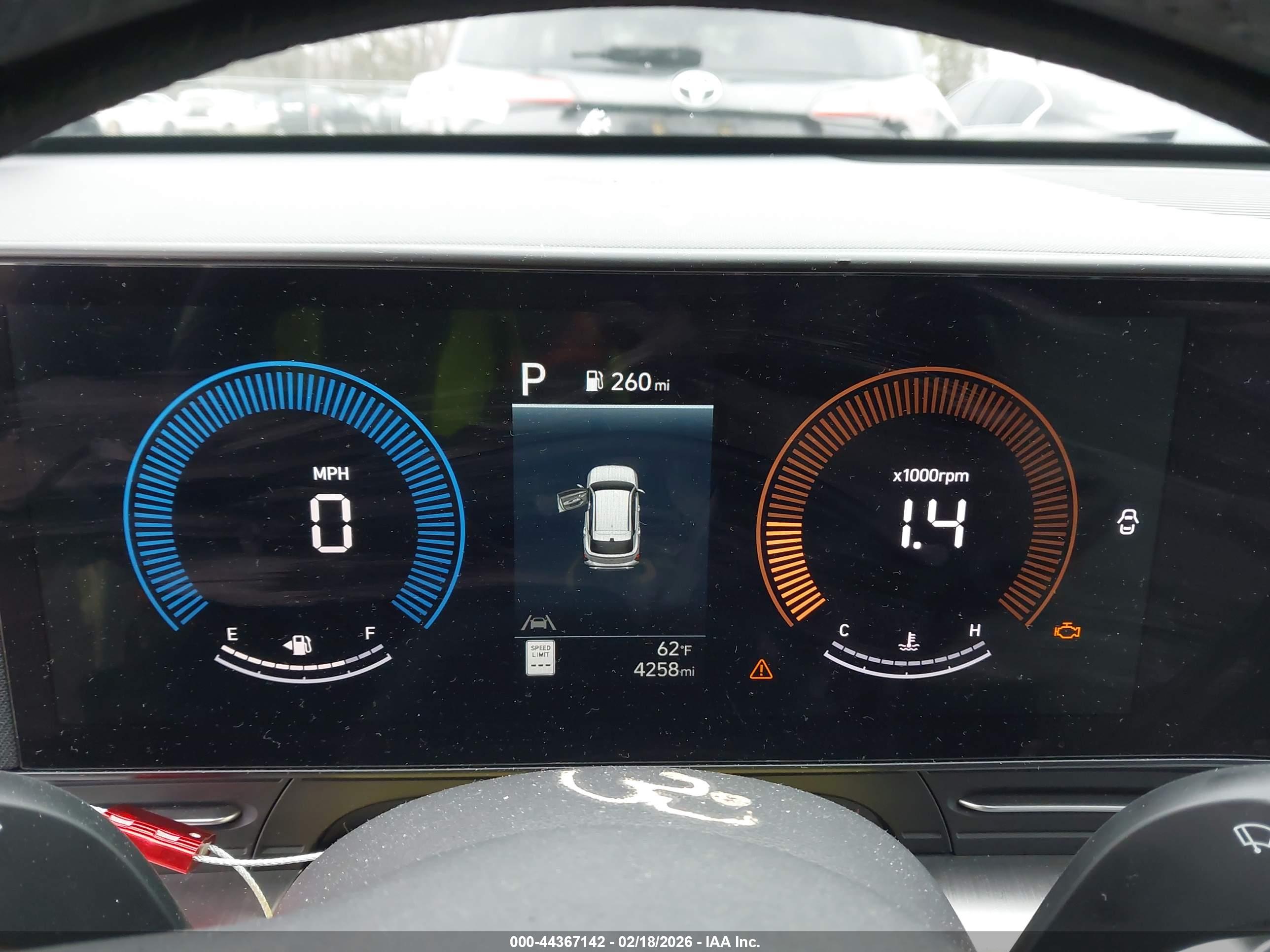 HYUNDAI KONA image 7