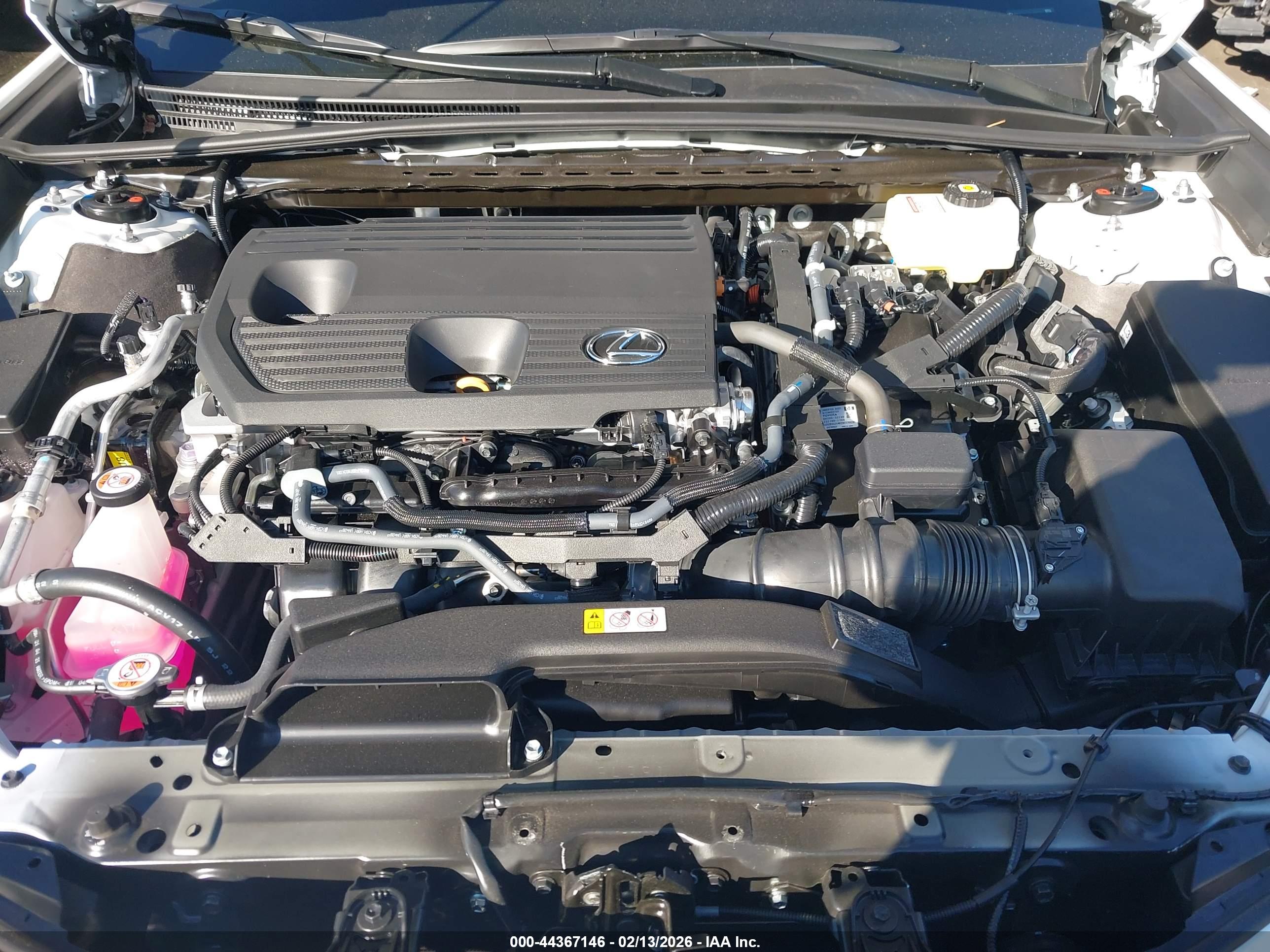LEXUS ES image 10