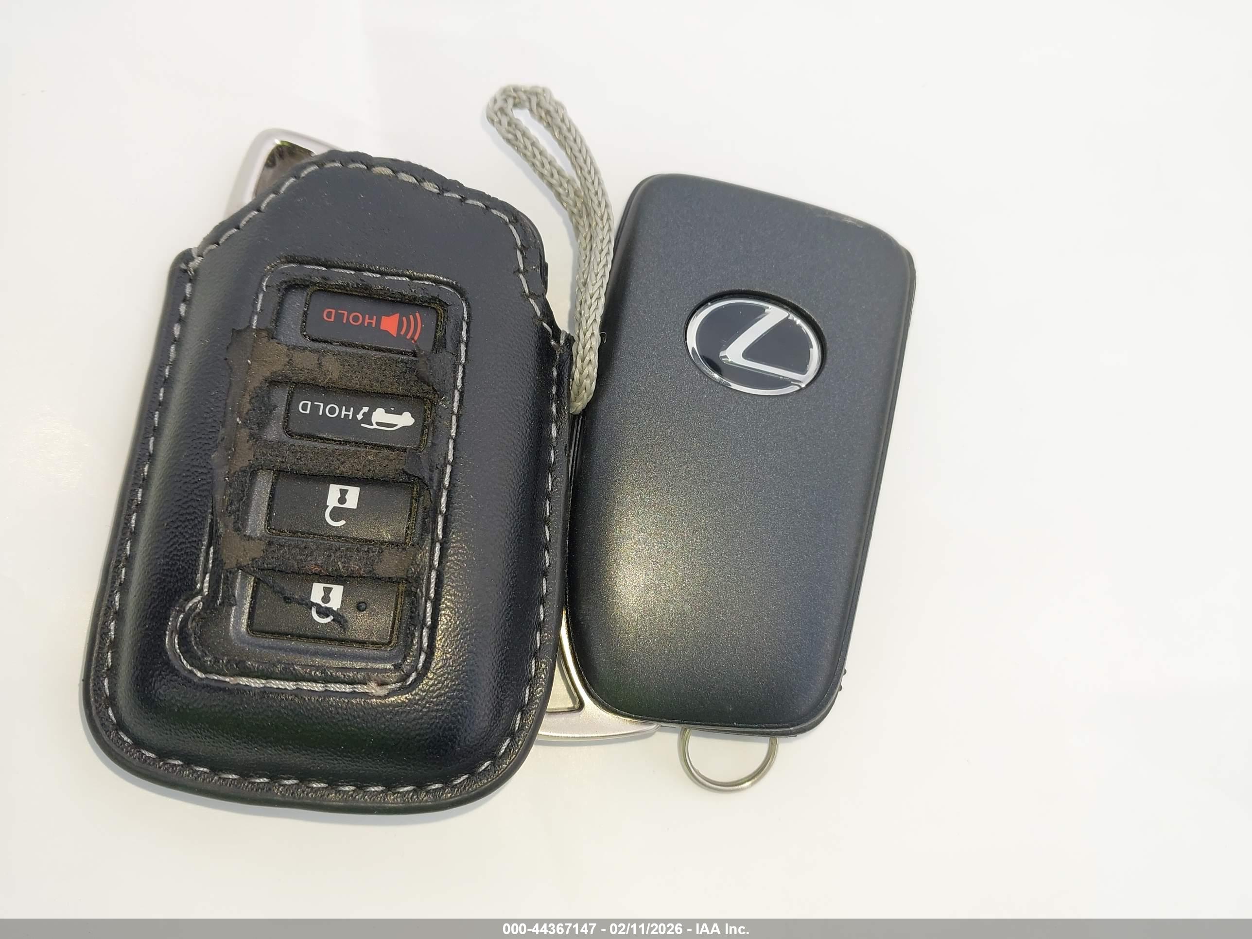 LEXUS NX image 11