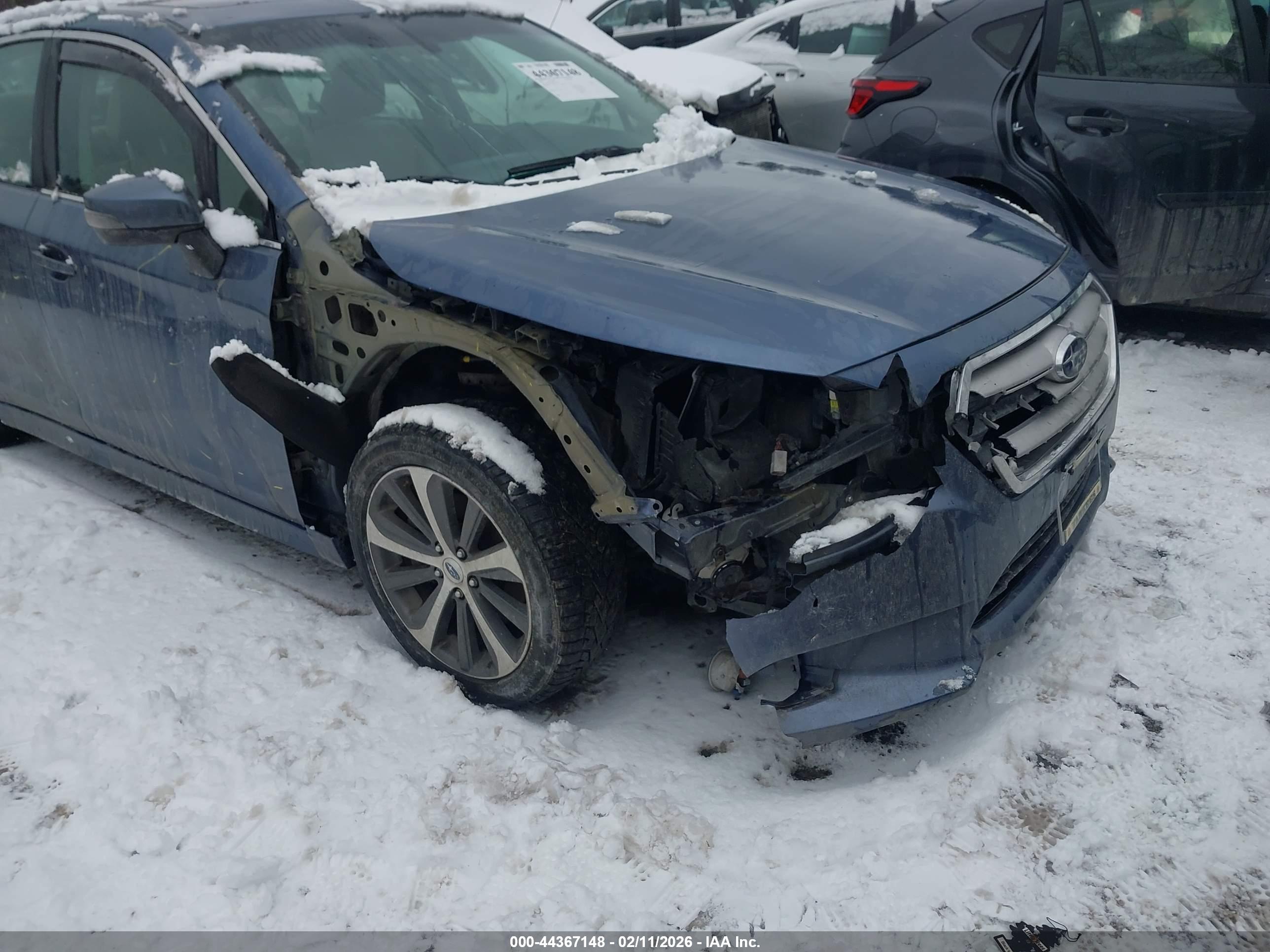 SUBARU LEGACY image 6