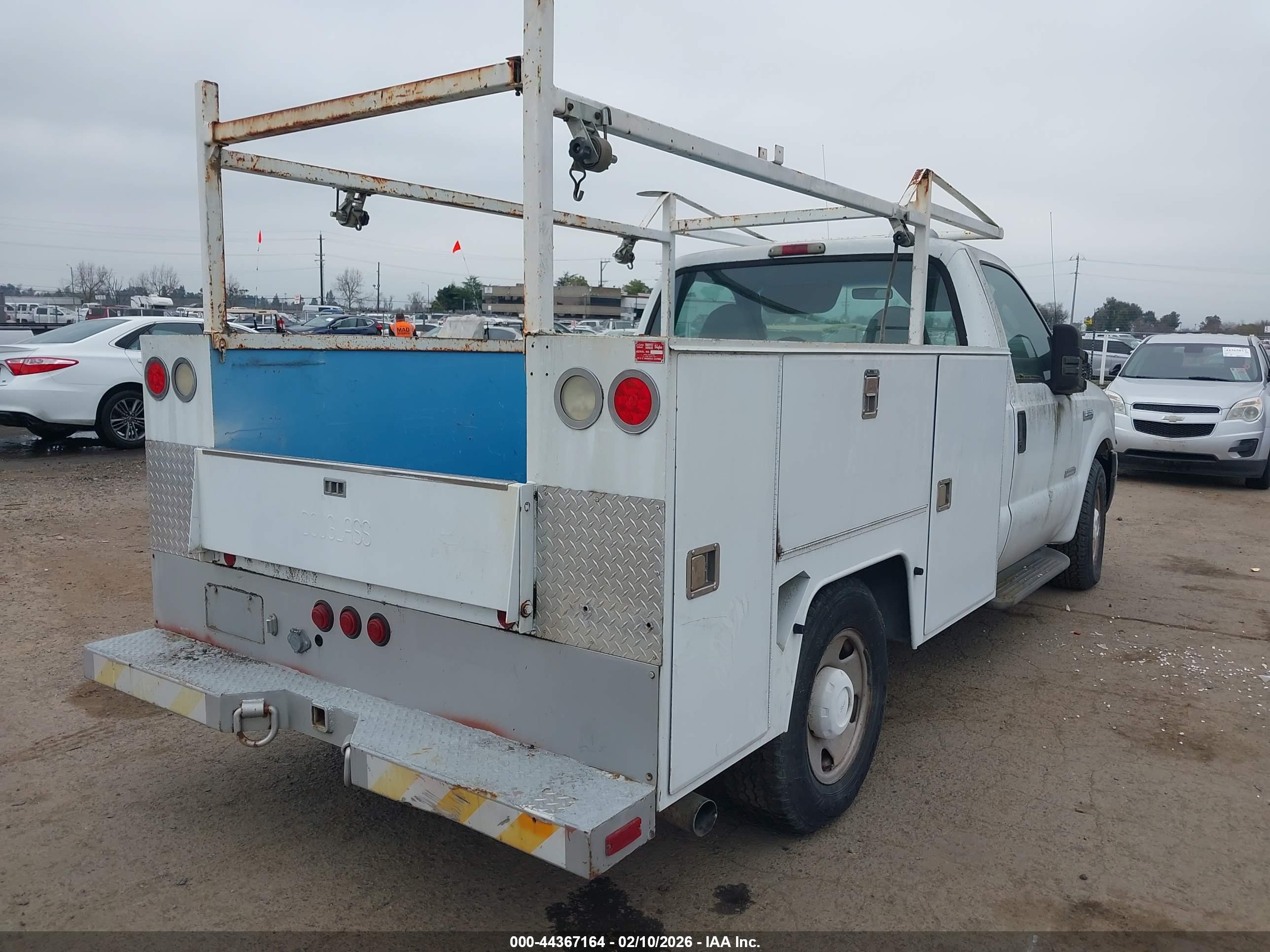 FORD F-250 image 4