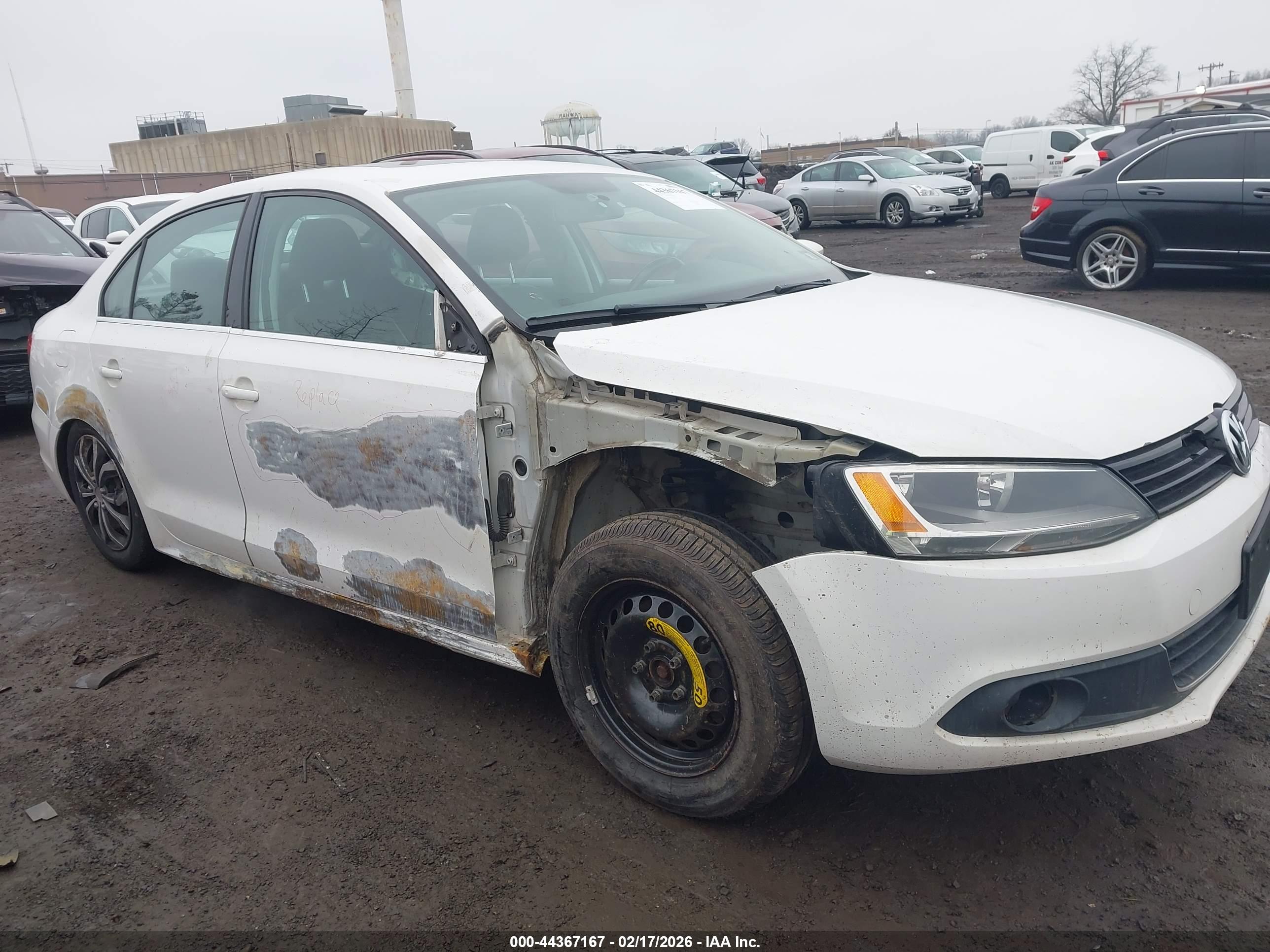 VOLKSWAGEN JETTA image 6