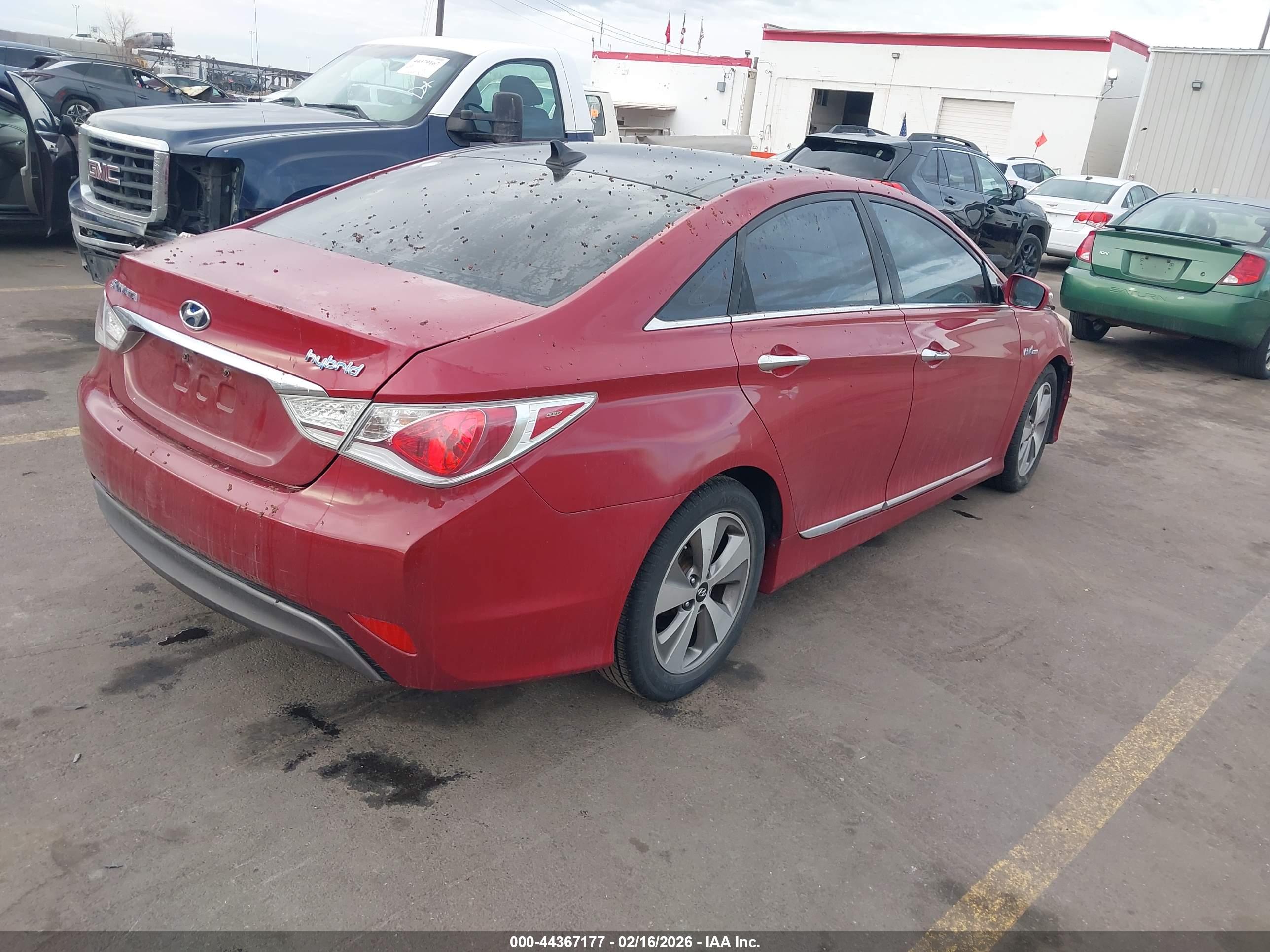 HYUNDAI SONATA image 4