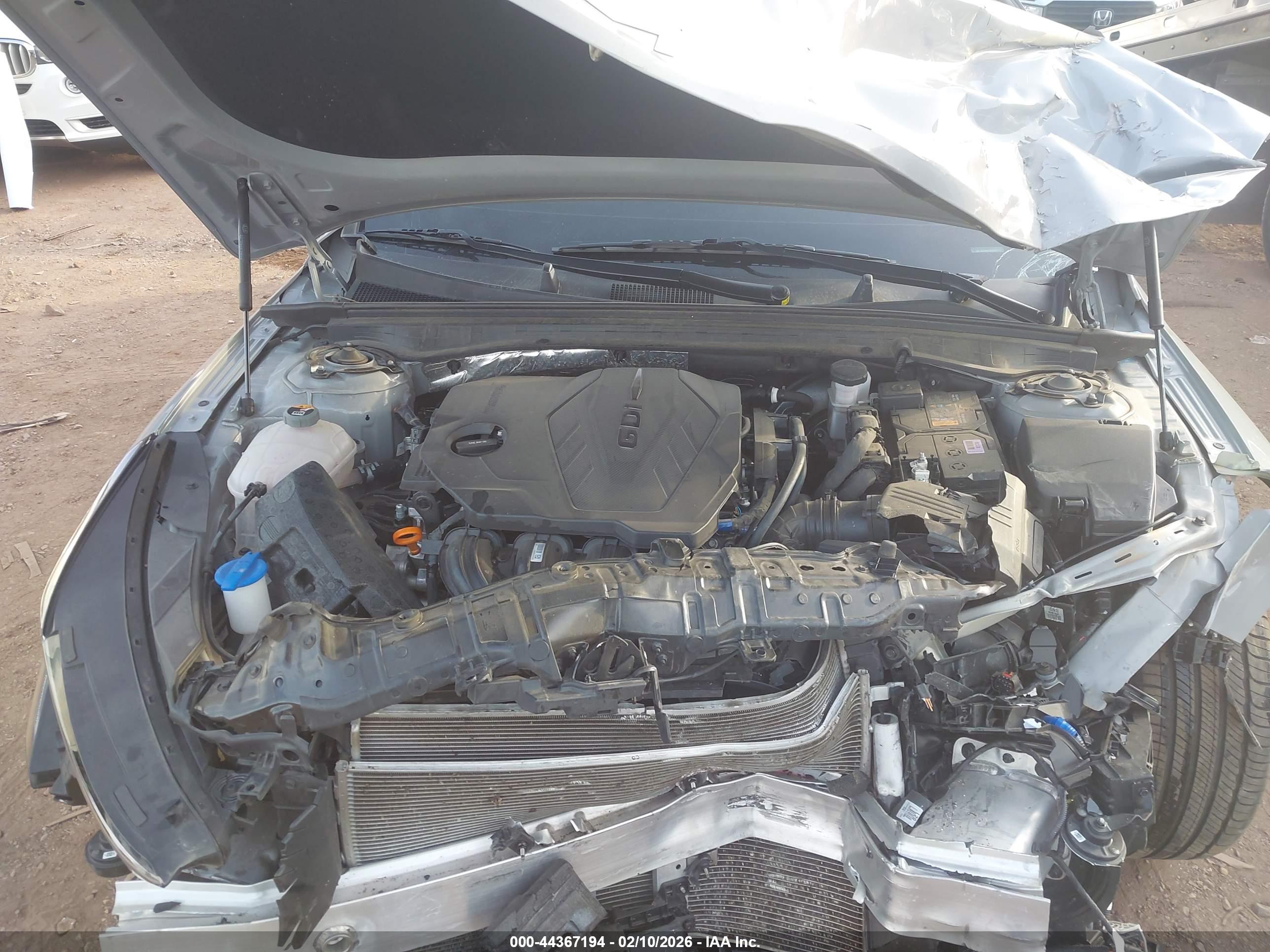 KIA K5 image 10